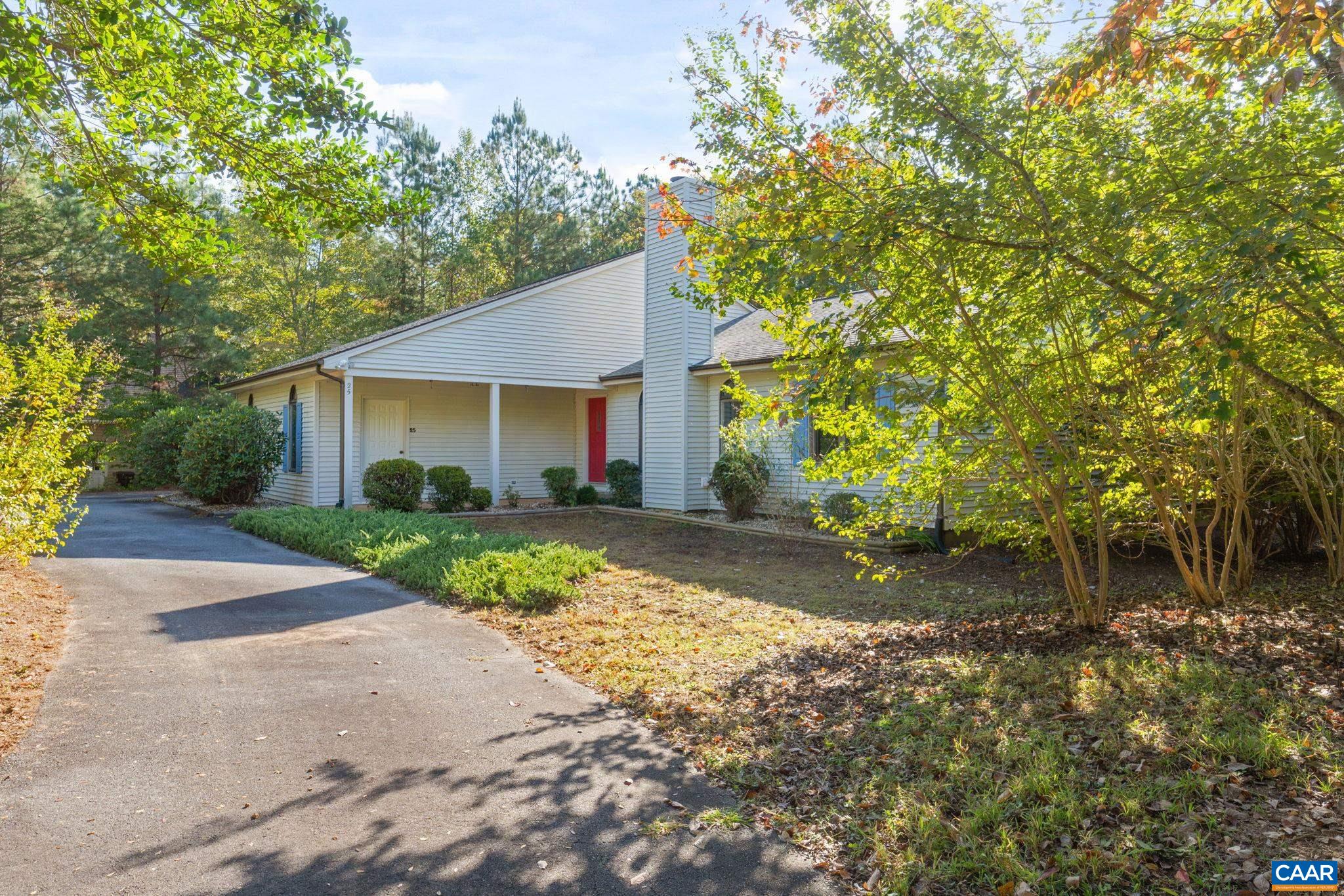 25 LOBLOLLY RD
