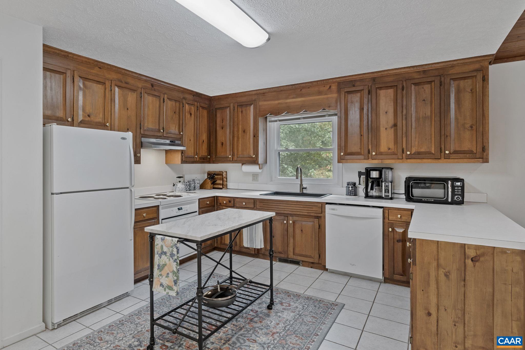25 LOBLOLLY RD