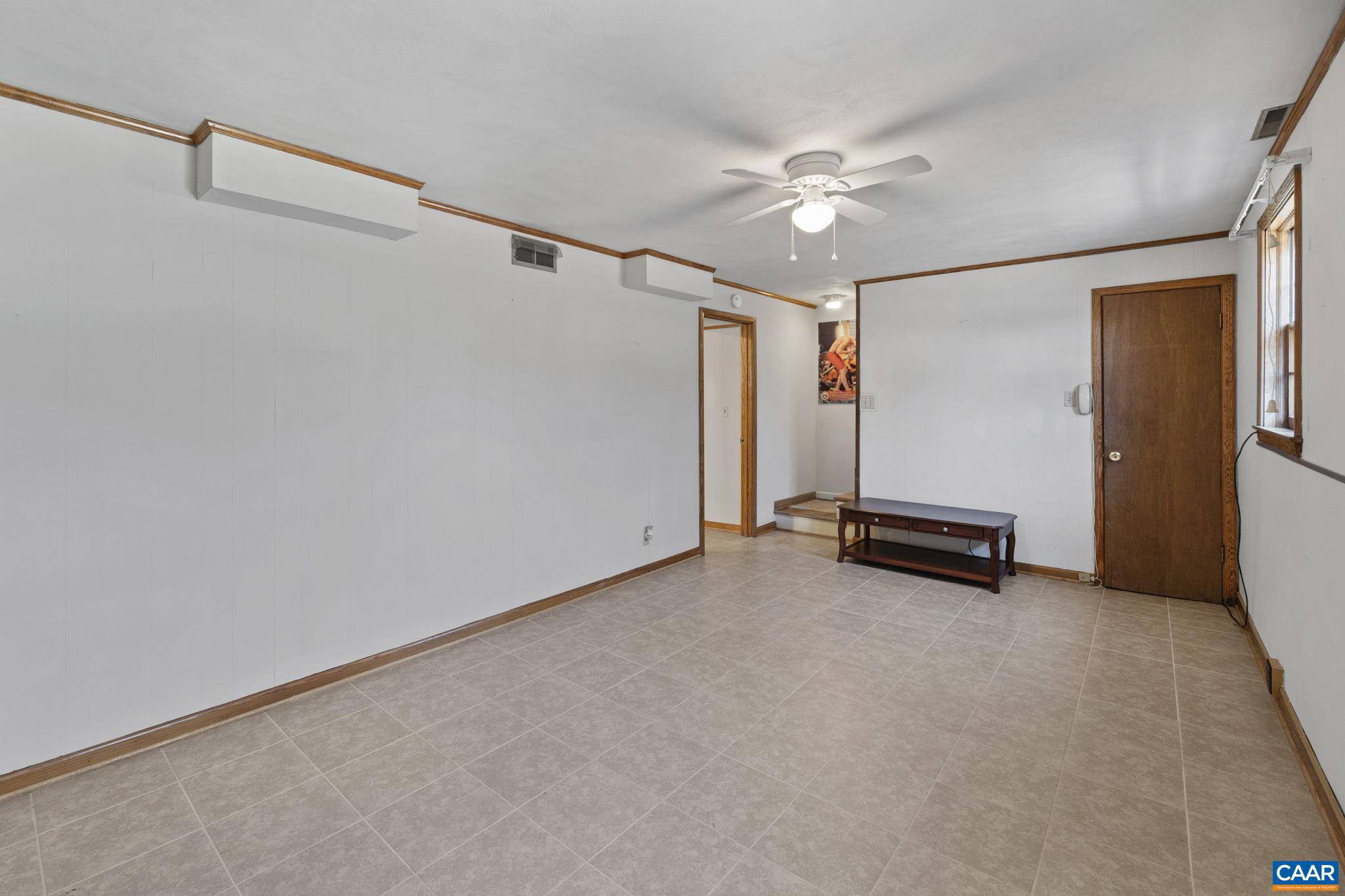 2208 DOMINION DR