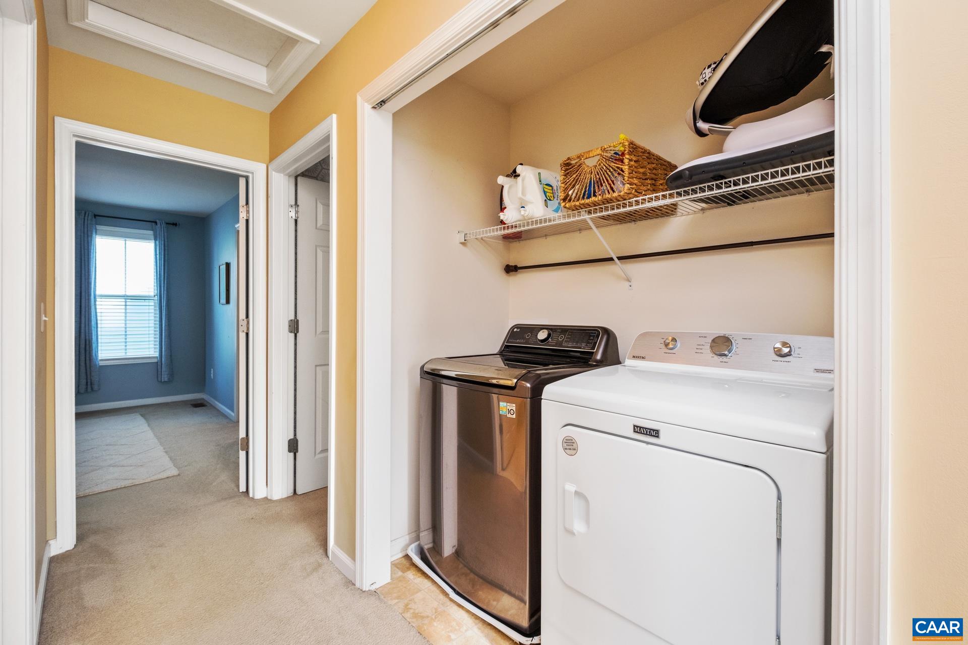 737 COUNTRY GREEN RD