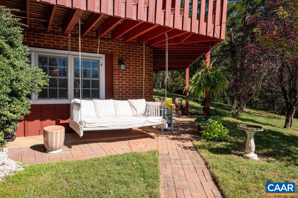 3630 GLENAIRE DR