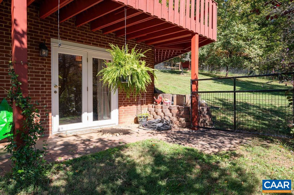 3630 GLENAIRE DR