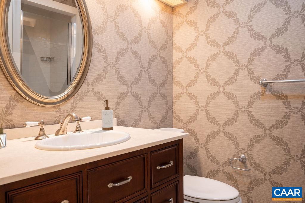 253 EAST JEFFERSON ST