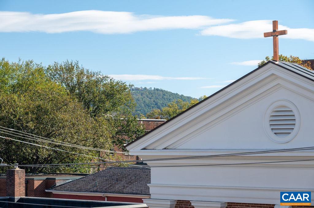 253 EAST JEFFERSON ST