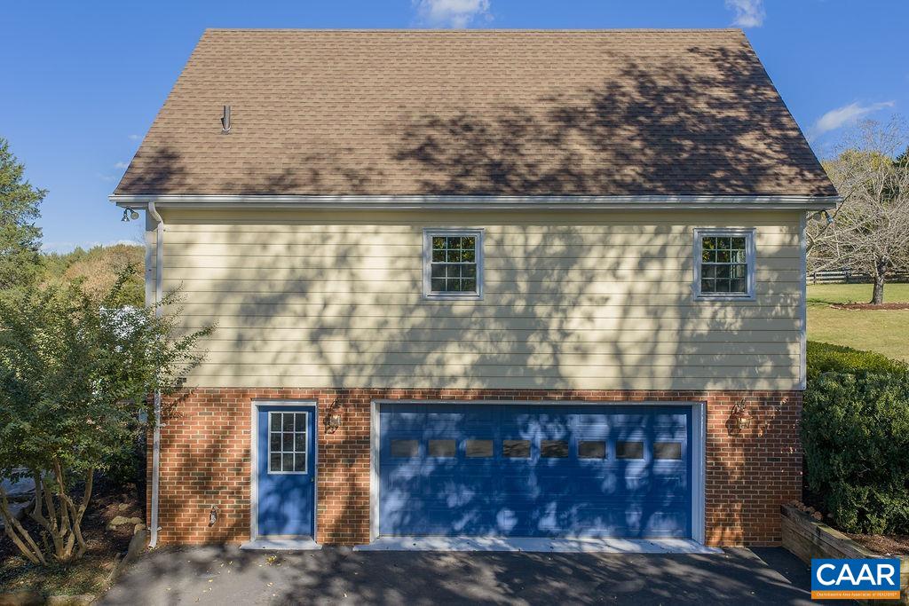 5858 ADVANCE MILLS RD