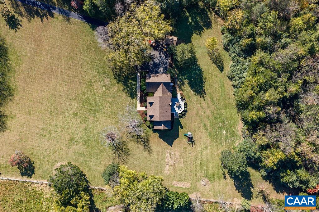 5858 ADVANCE MILLS RD