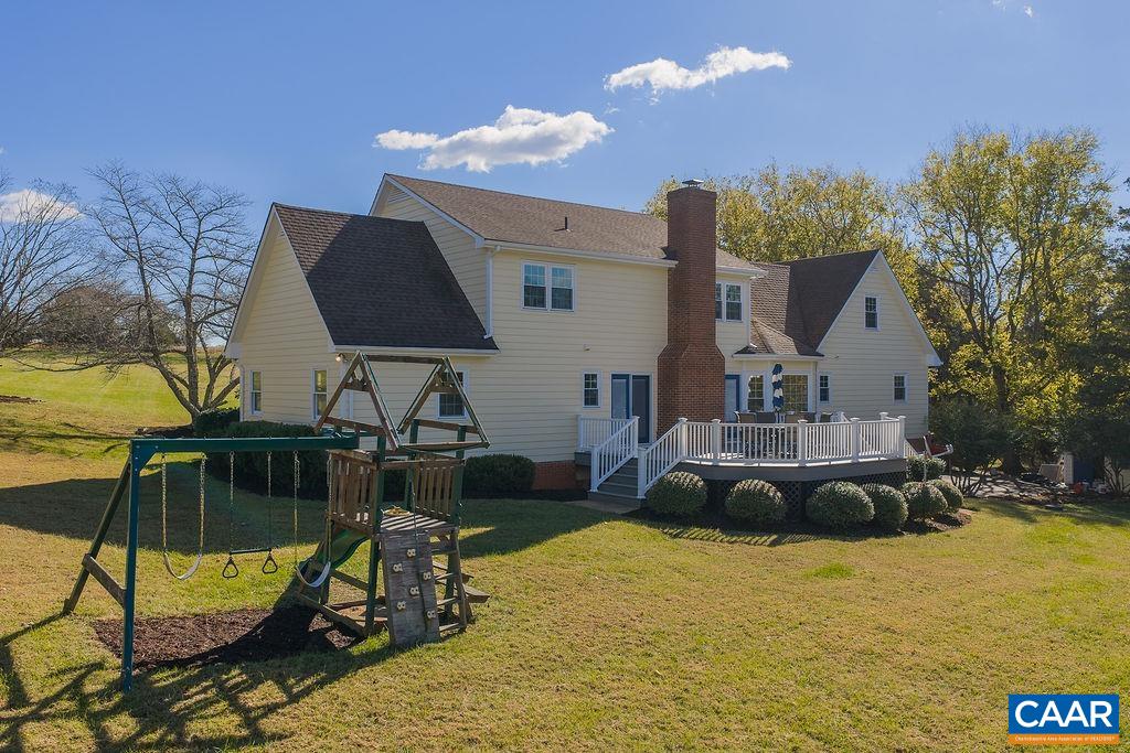 5858 ADVANCE MILLS RD