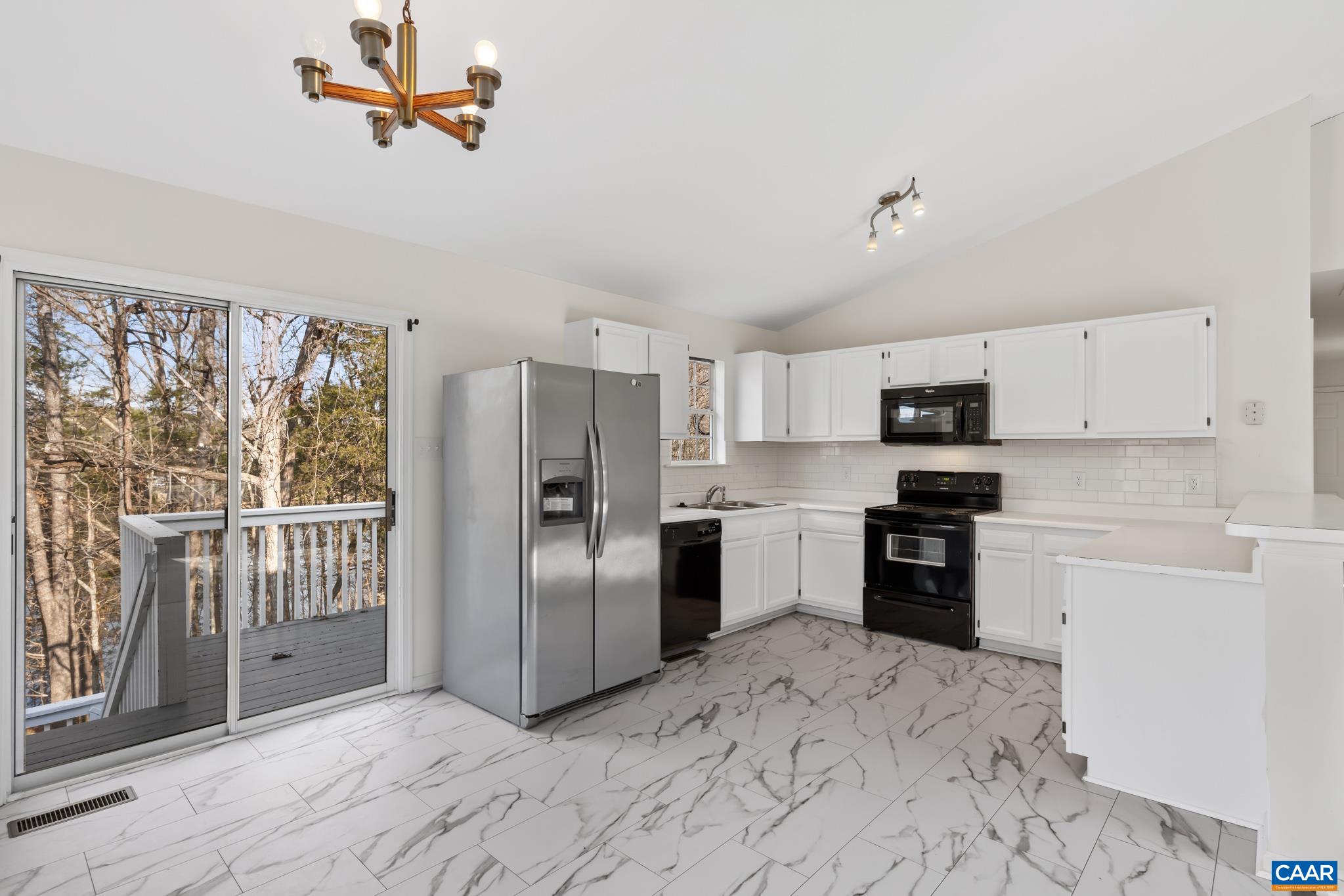 736 JONQUIL RD