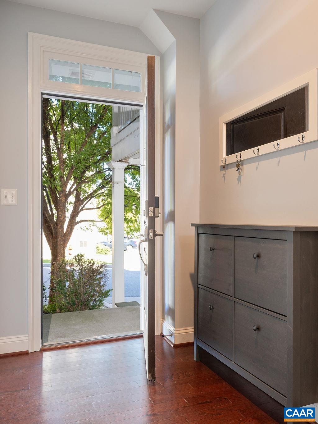 2146 AVINITY LOOP