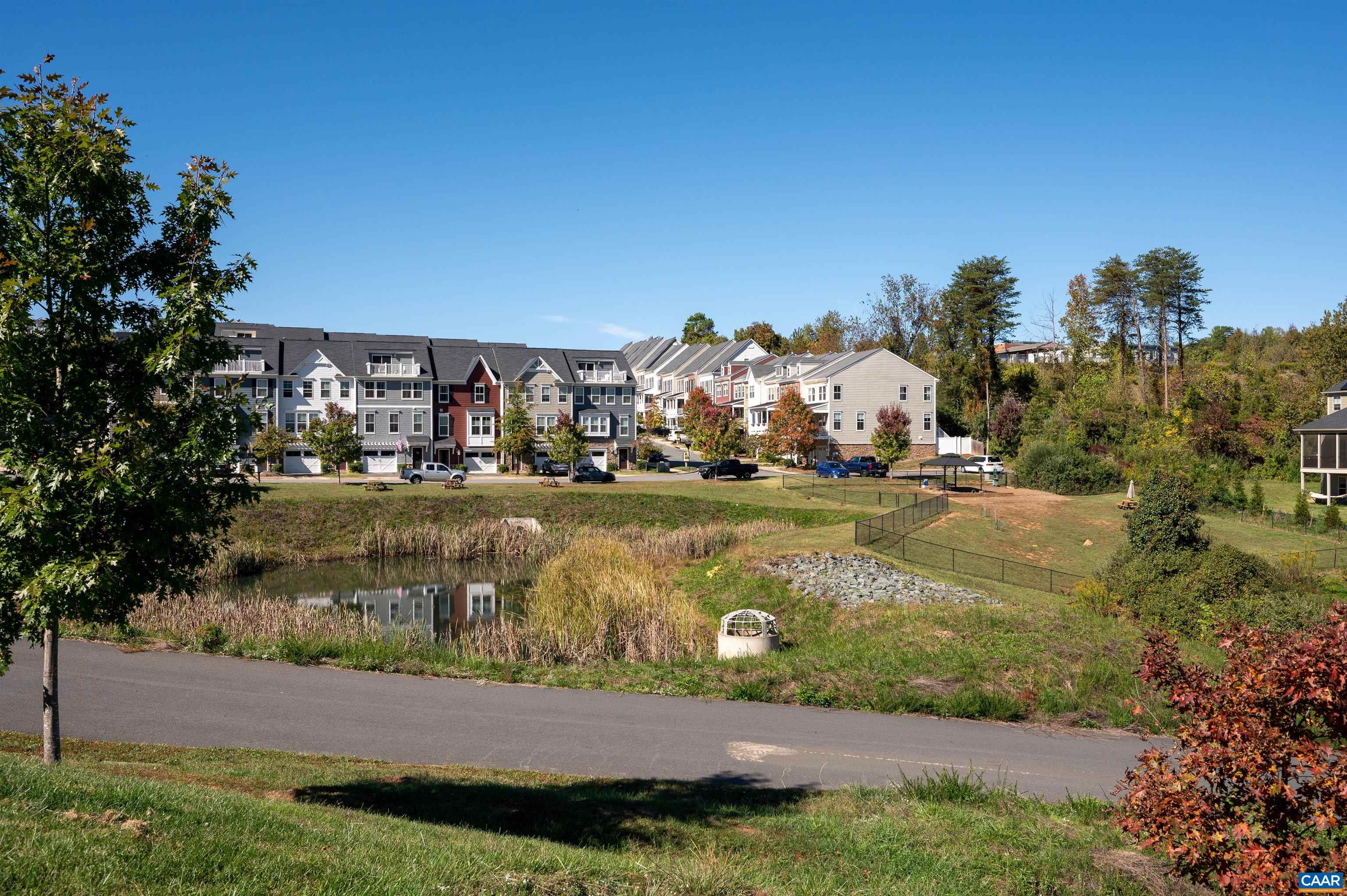 2146 AVINITY LOOP