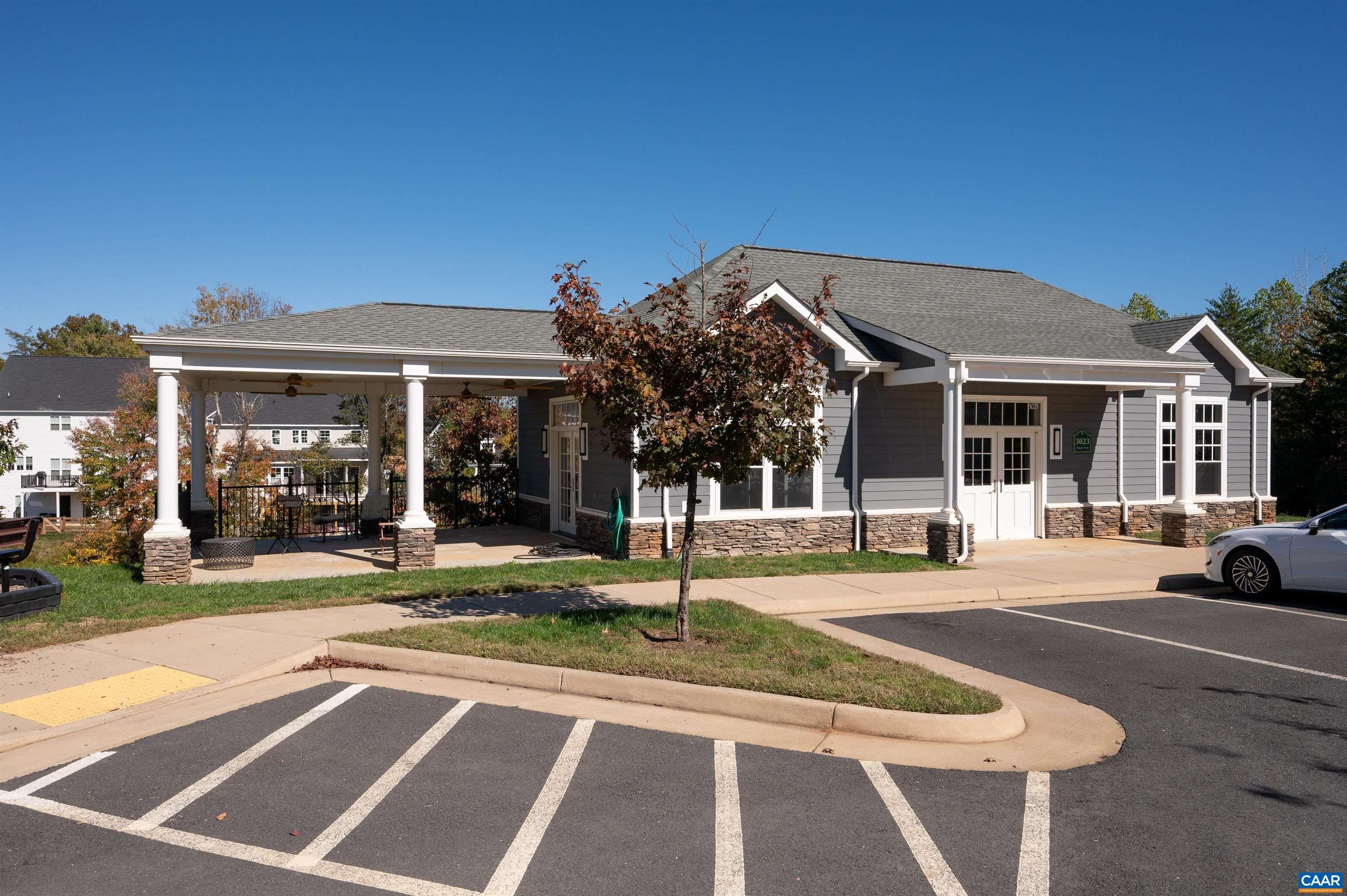 2146 AVINITY LOOP