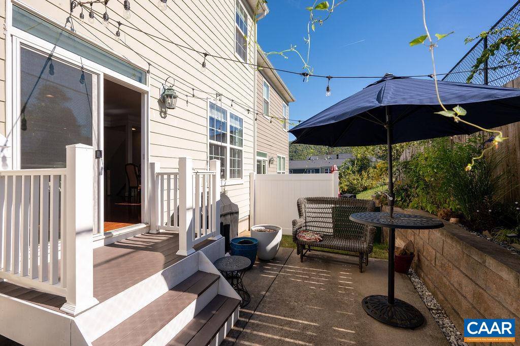 2146 AVINITY LOOP