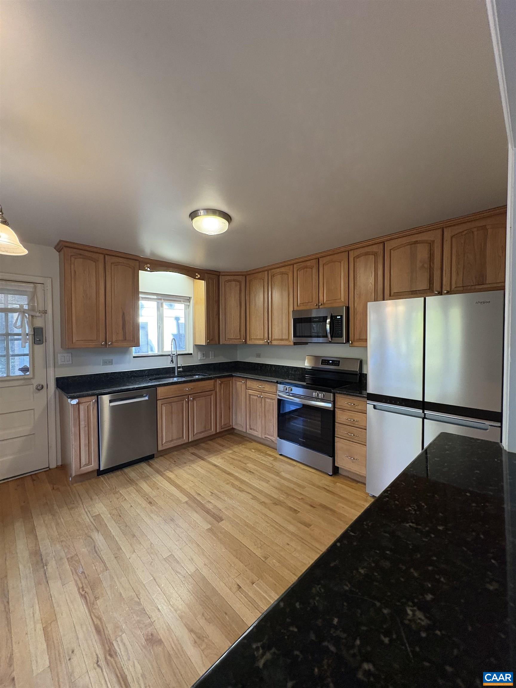 705 HIGHLAND AVE