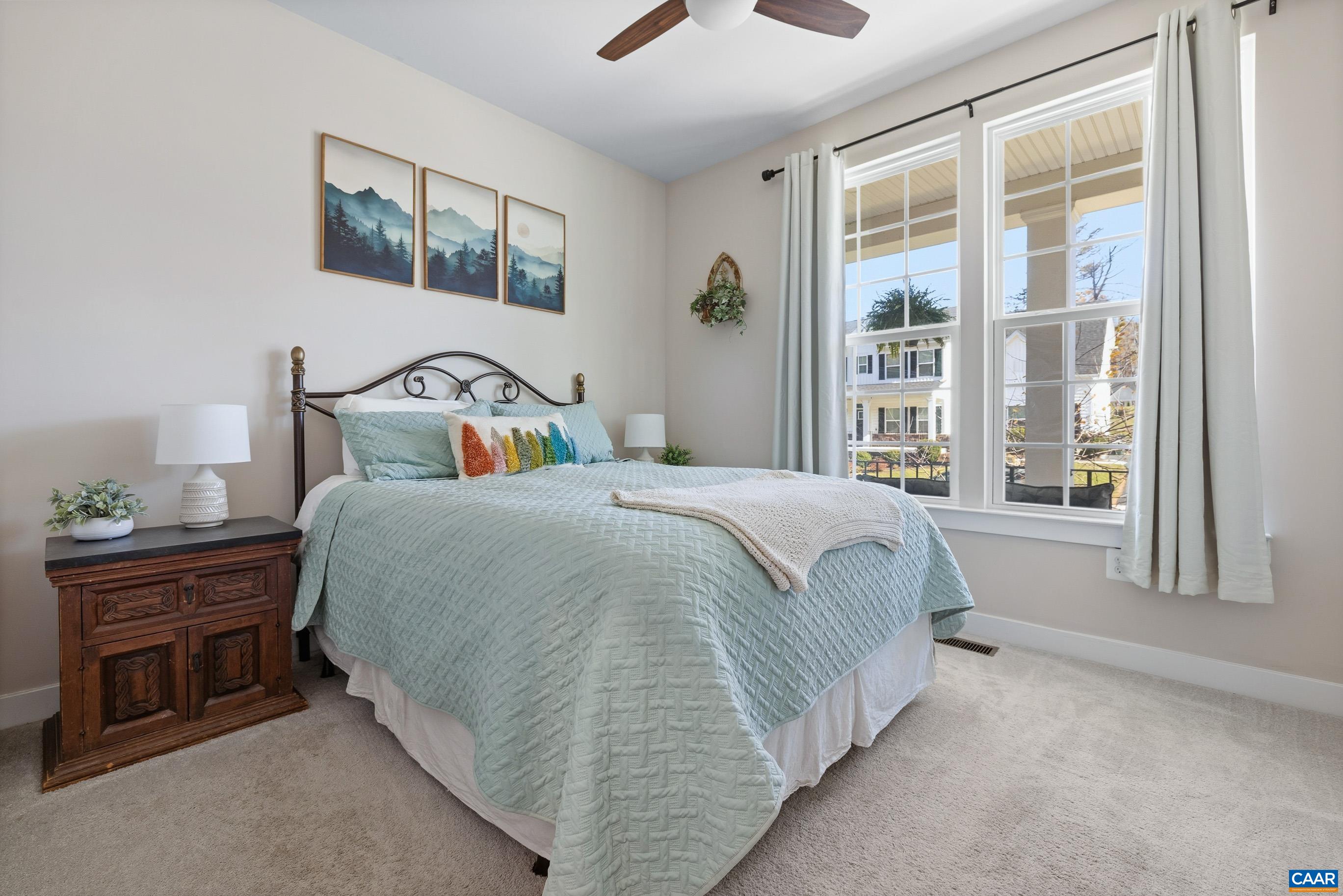 5227 SPARROW HILL LN