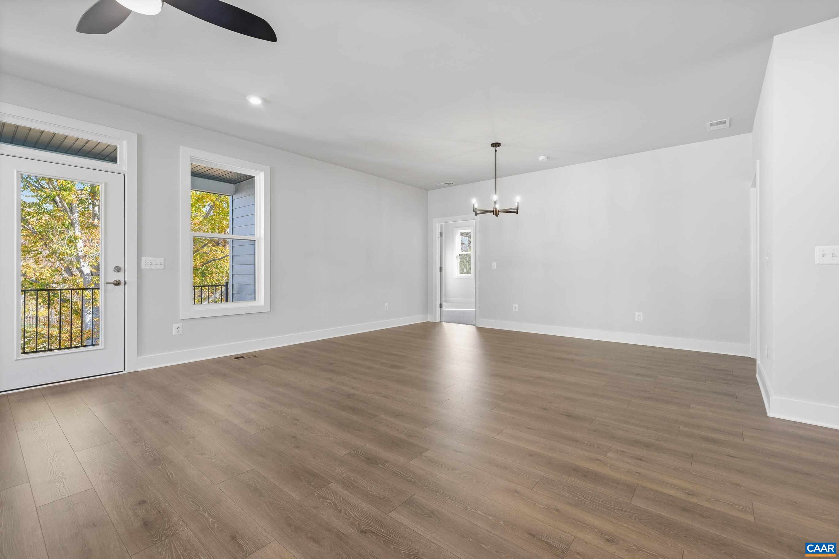 4413 HEADLAND CT