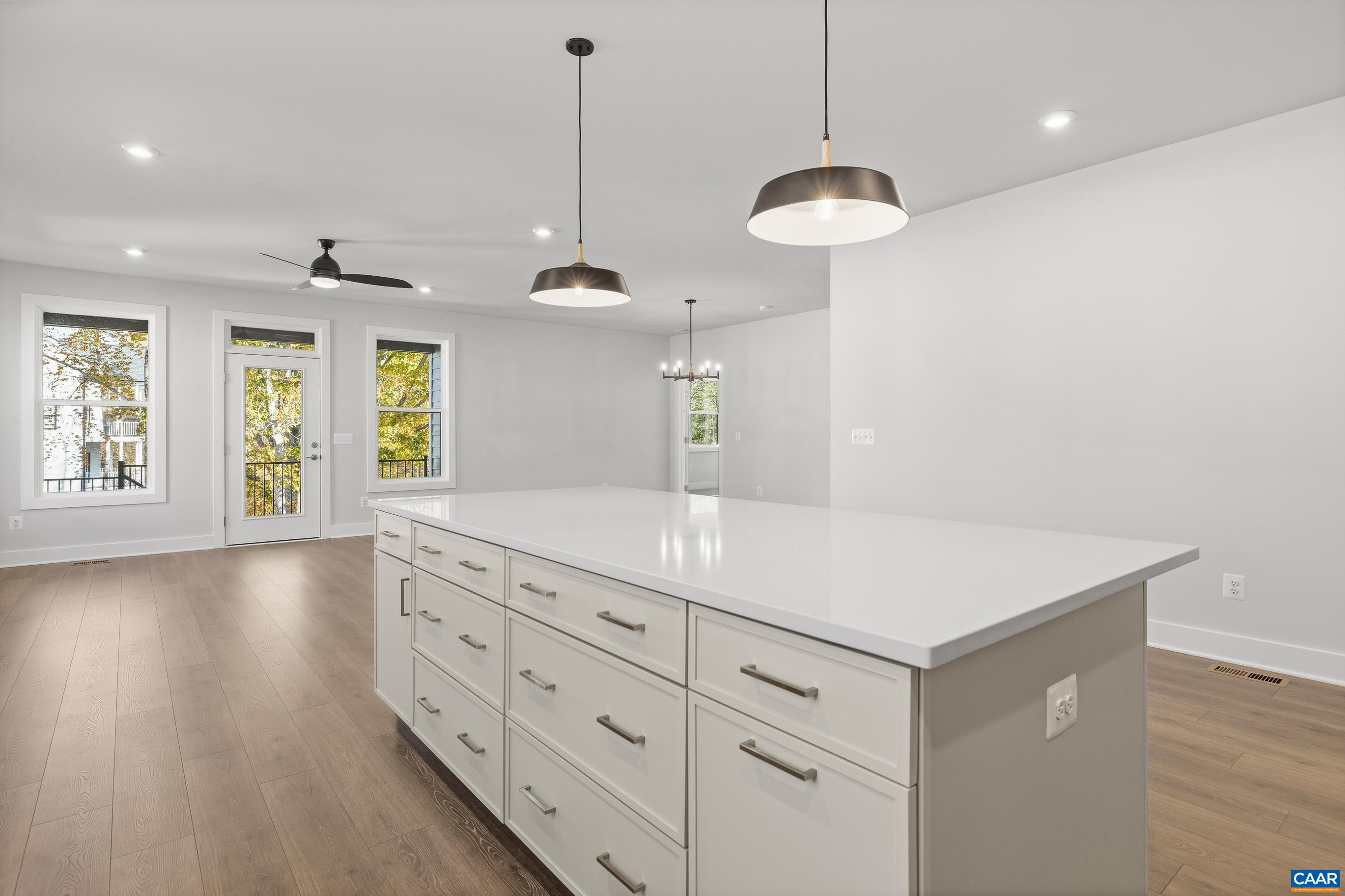 4413 HEADLAND CT