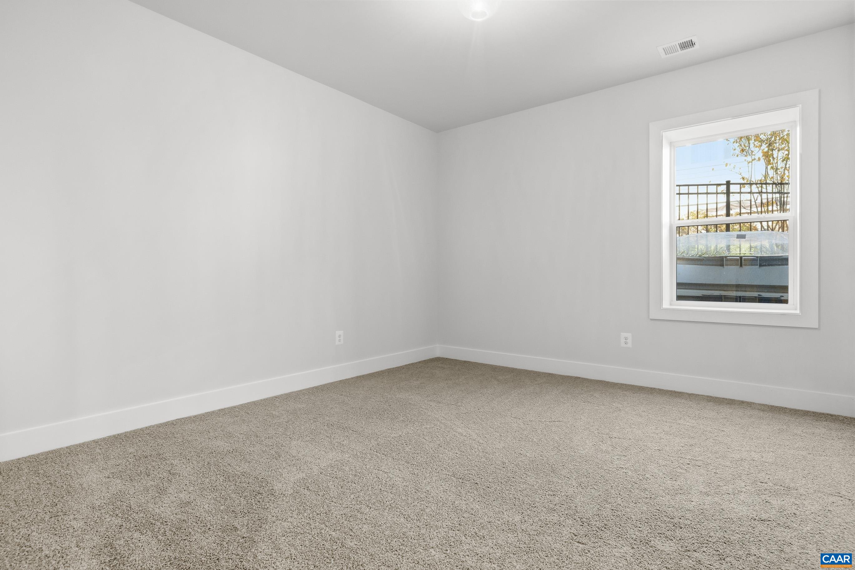 4413 HEADLAND CT