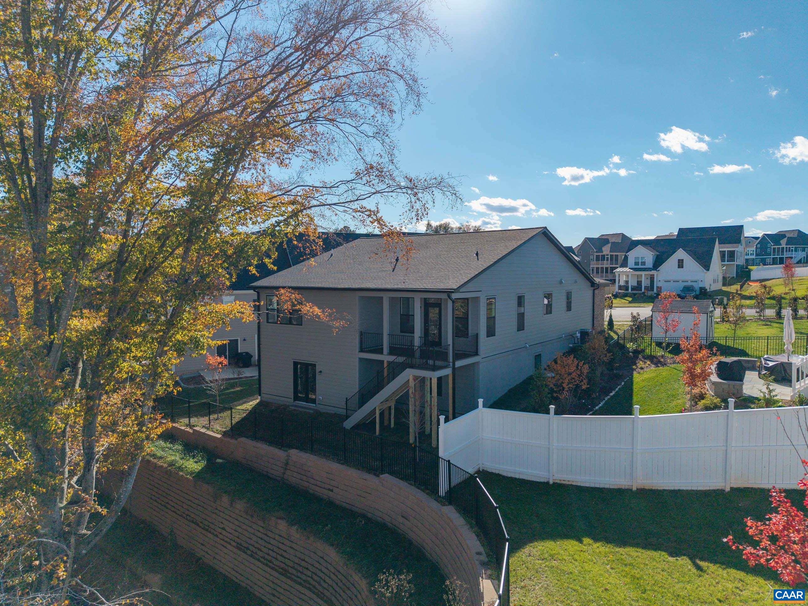4413 HEADLAND CT
