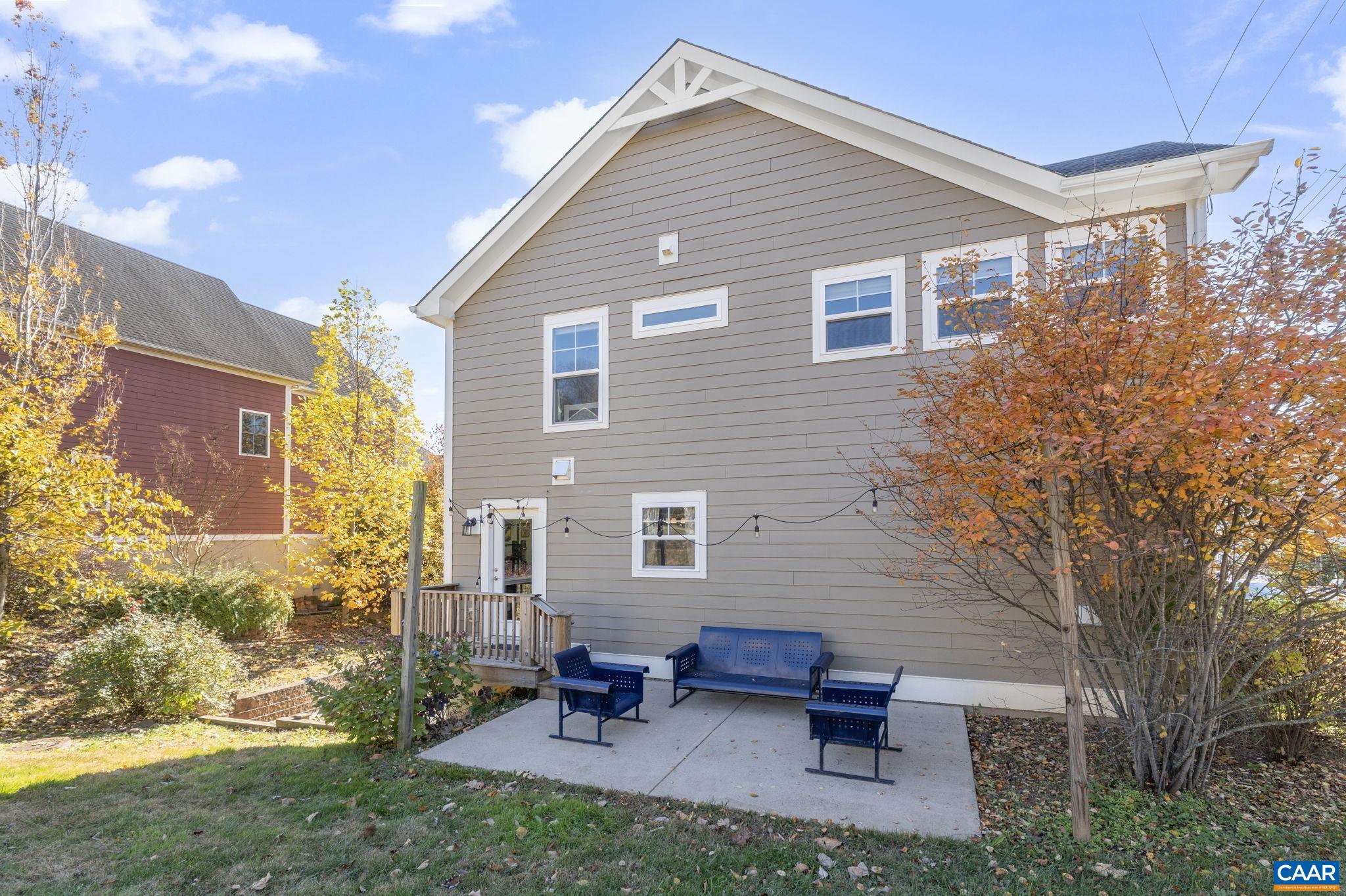 1450 AVON ST