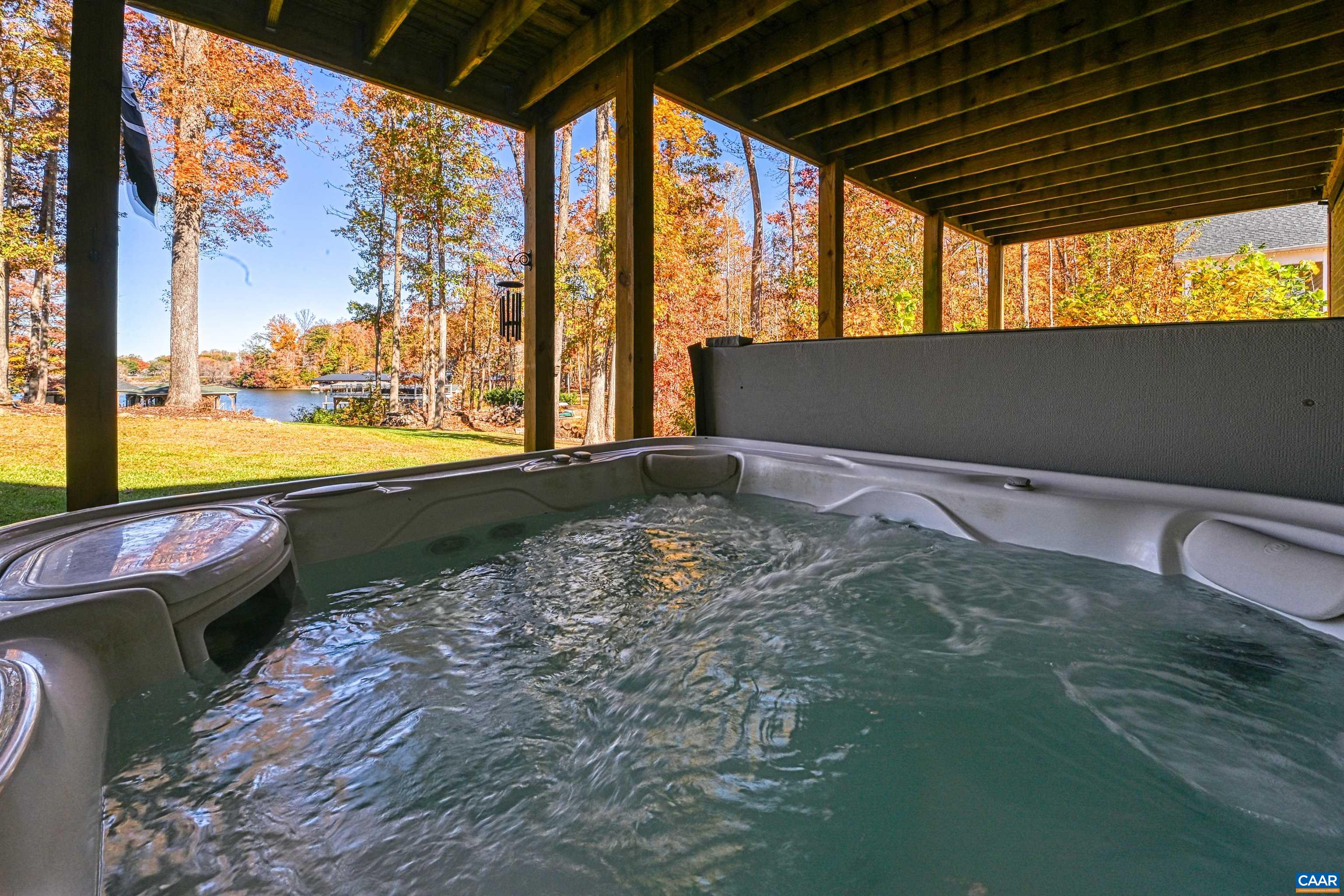 15 WOLFTRAP CT