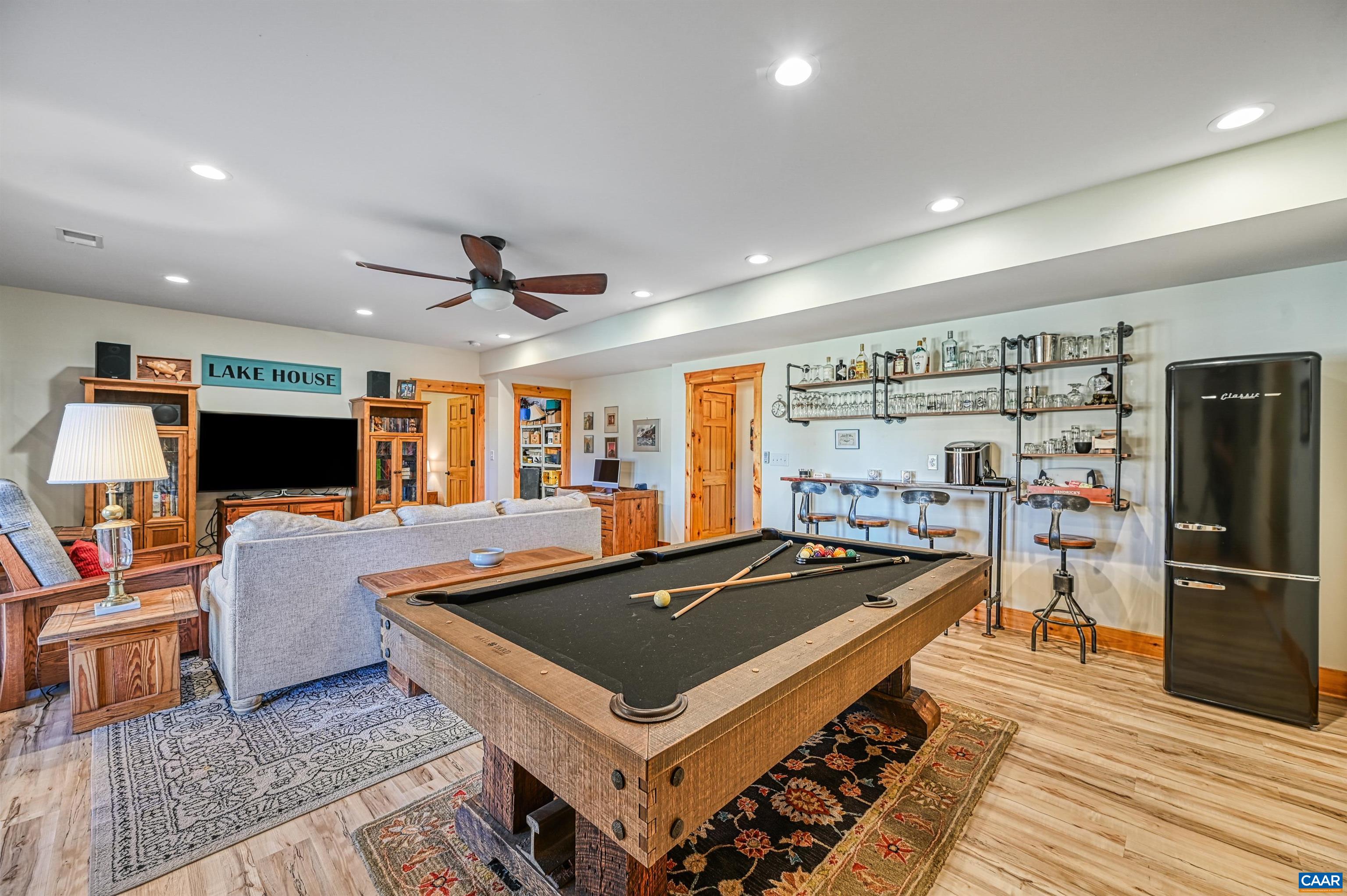 15 WOLFTRAP CT