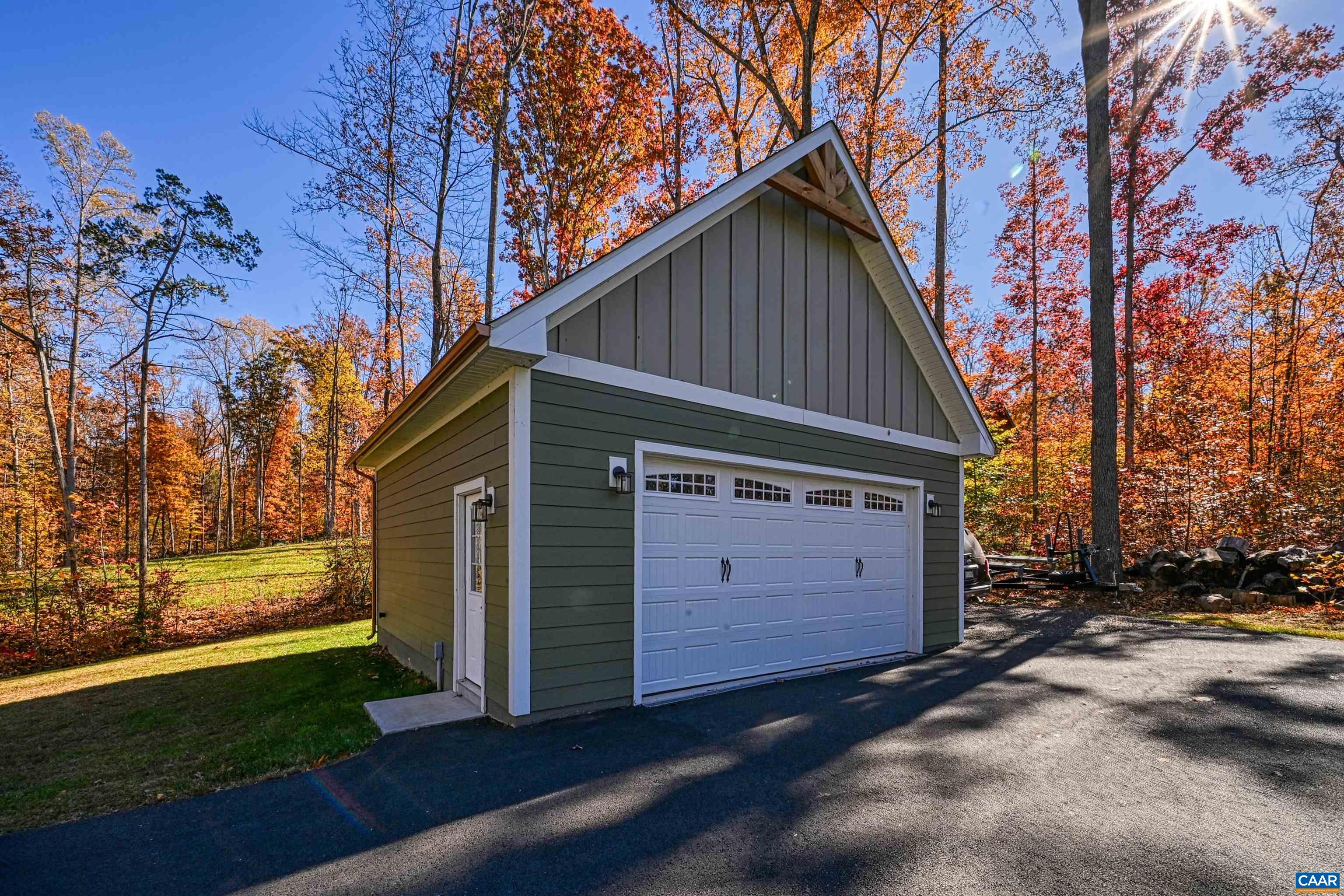 15 WOLFTRAP CT