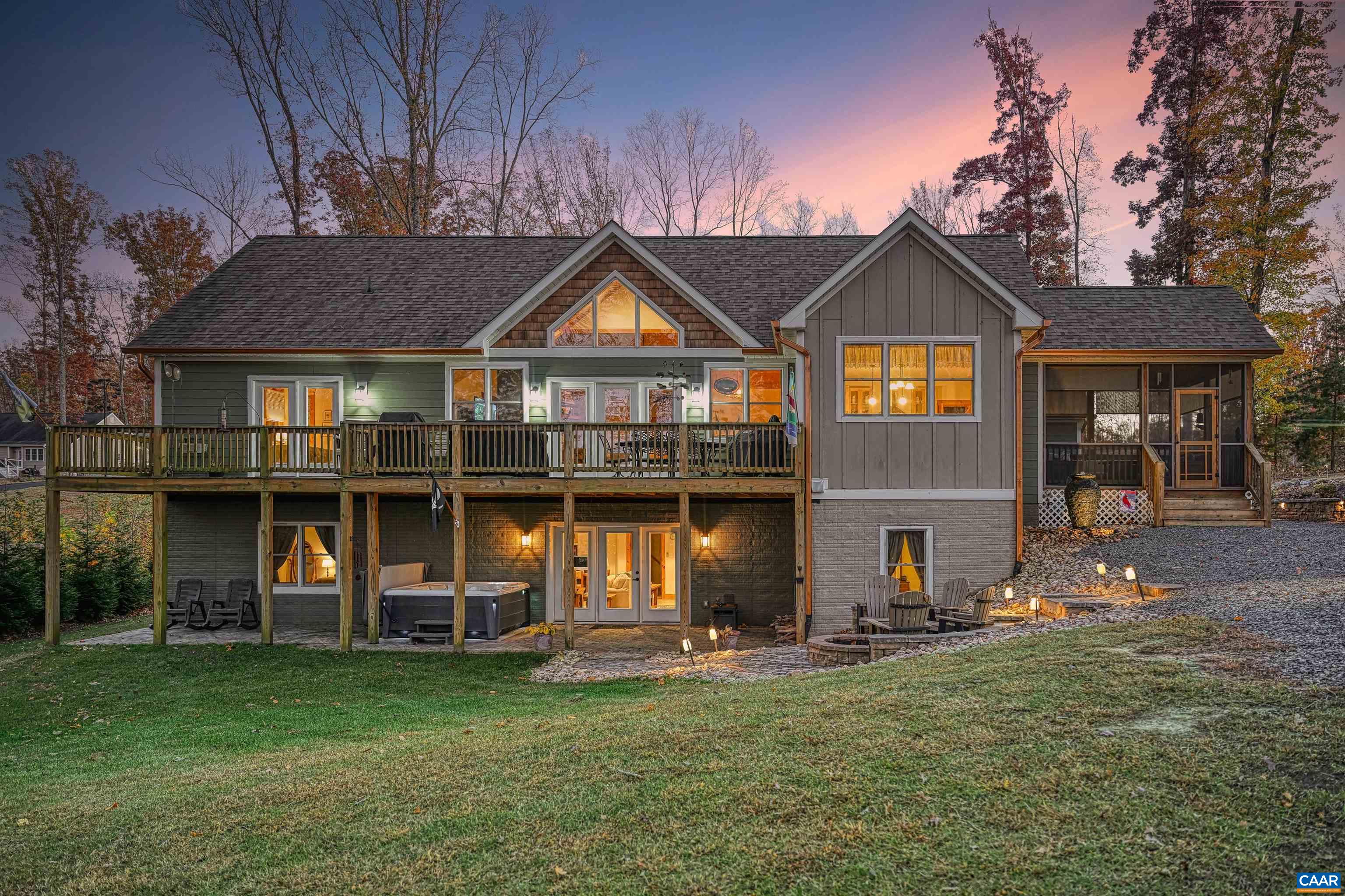 15 WOLFTRAP CT