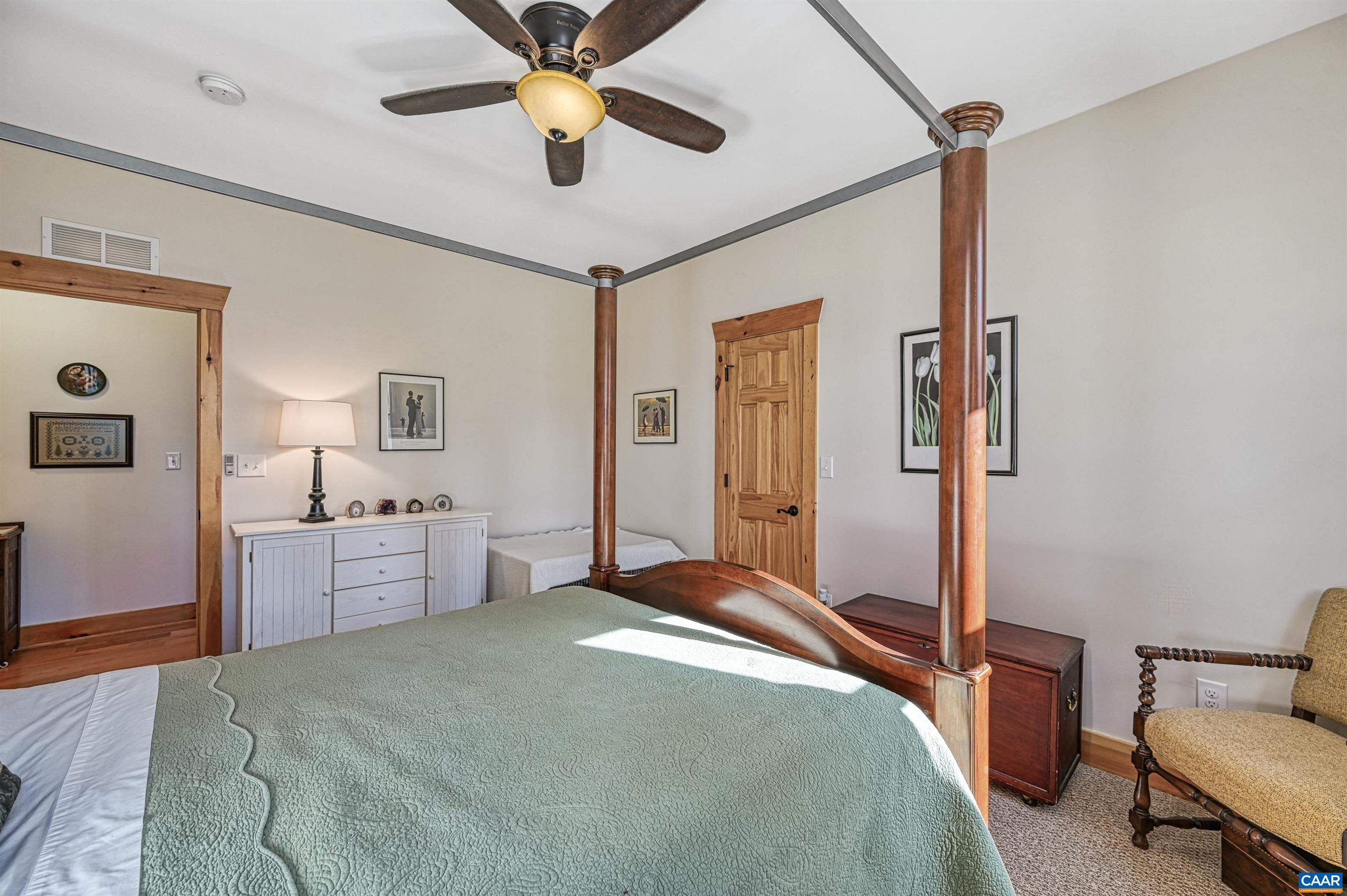 15 WOLFTRAP CT