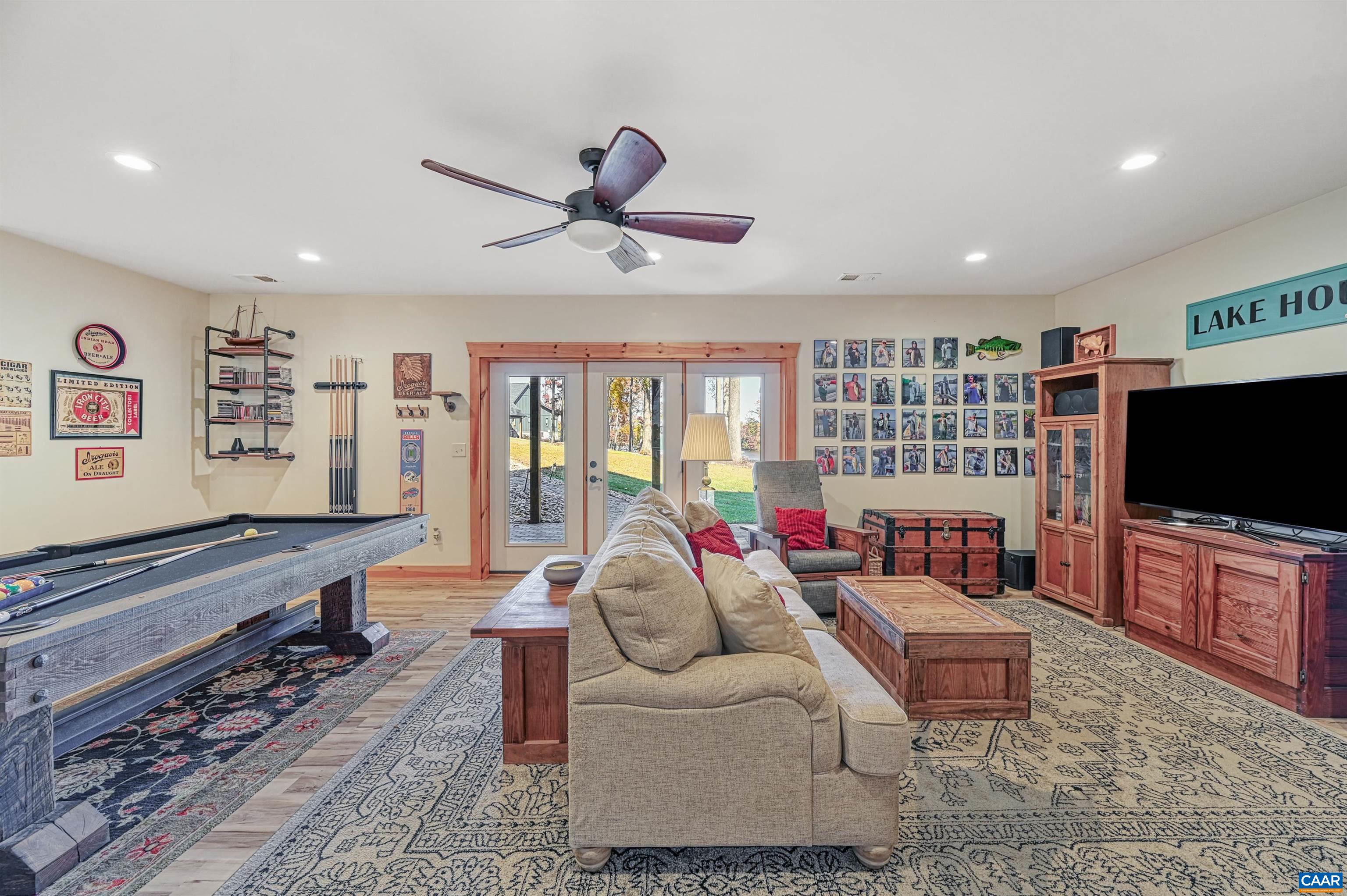 15 WOLFTRAP CT