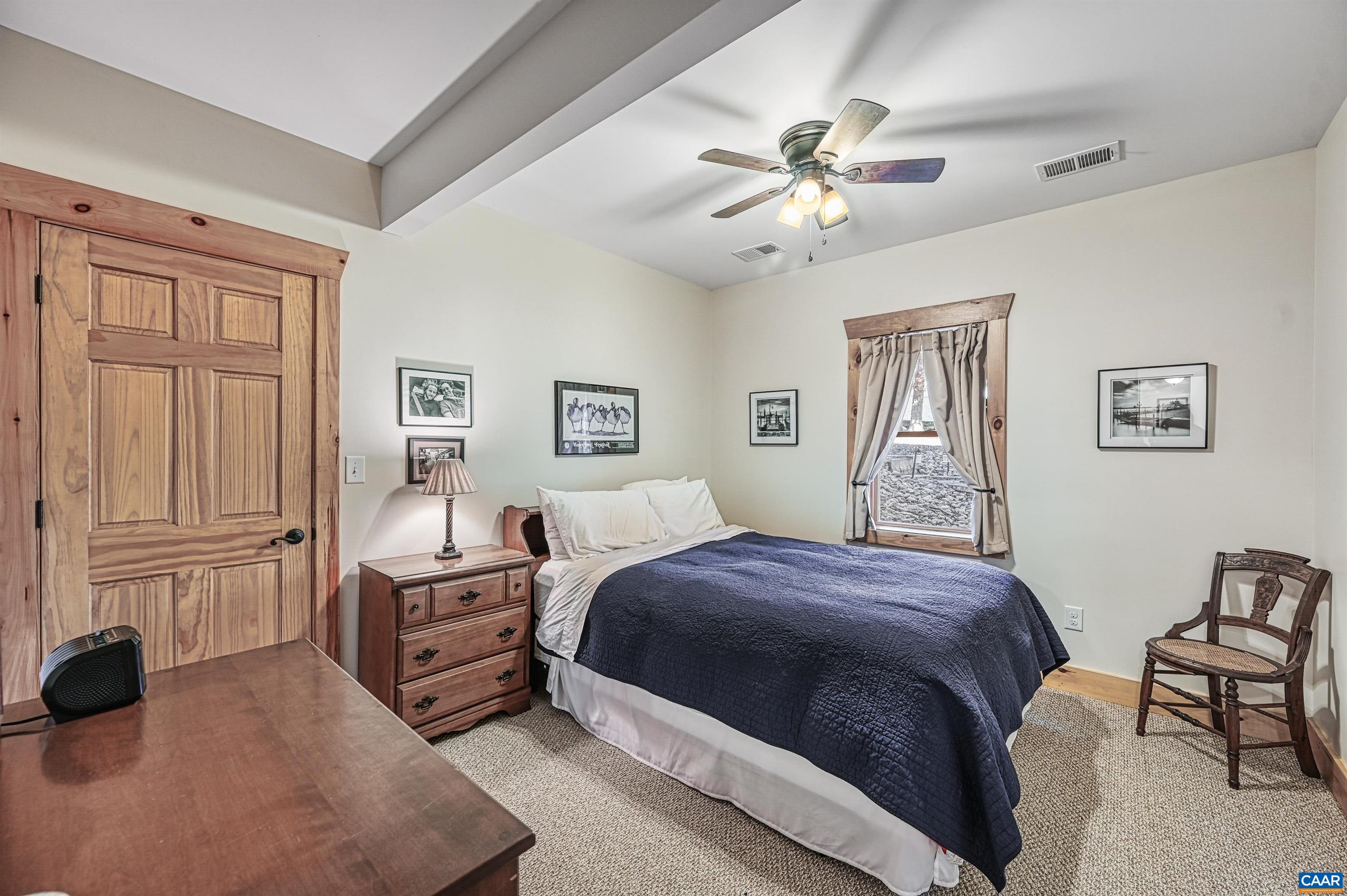 15 WOLFTRAP CT