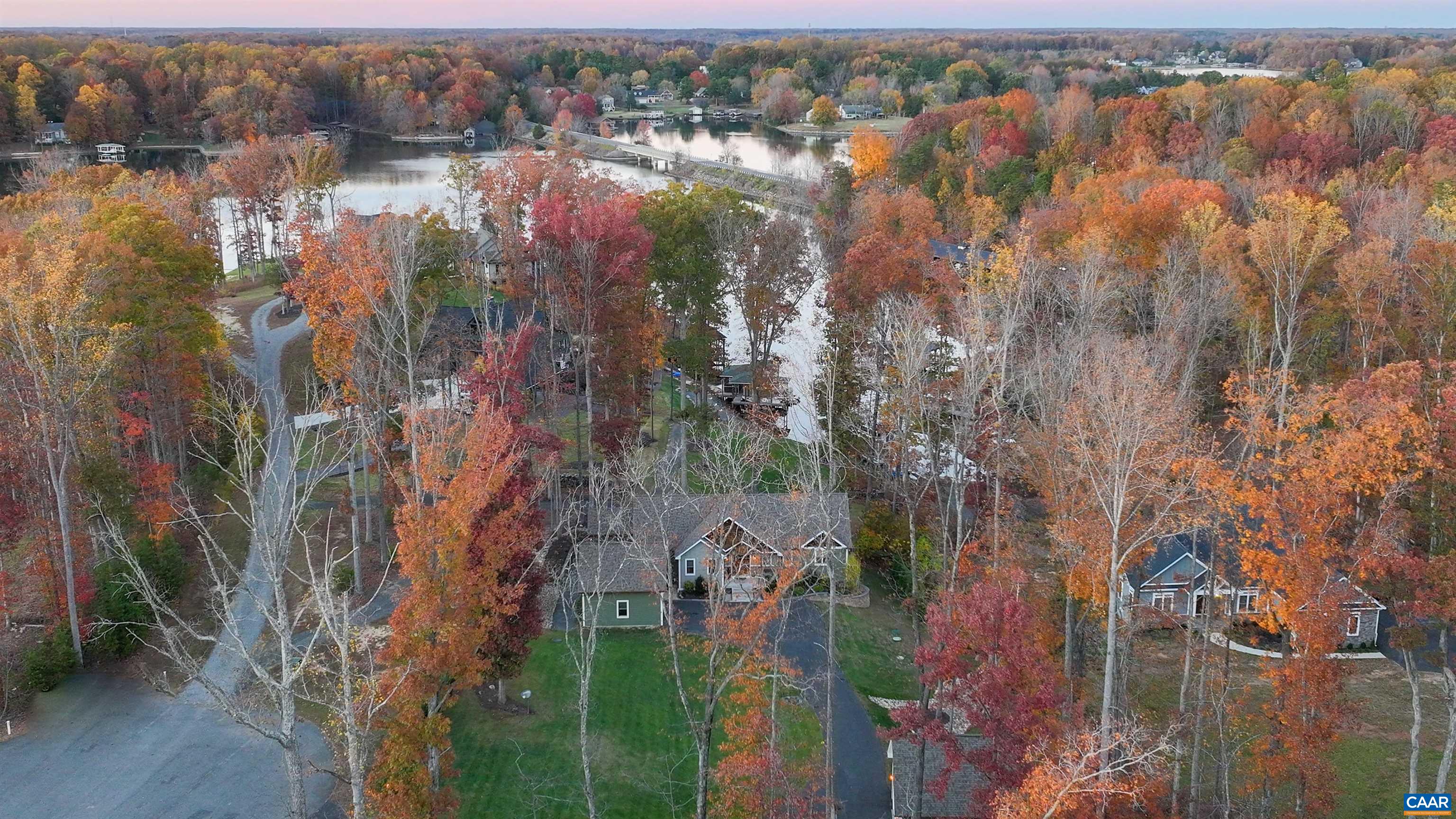 15 WOLFTRAP CT
