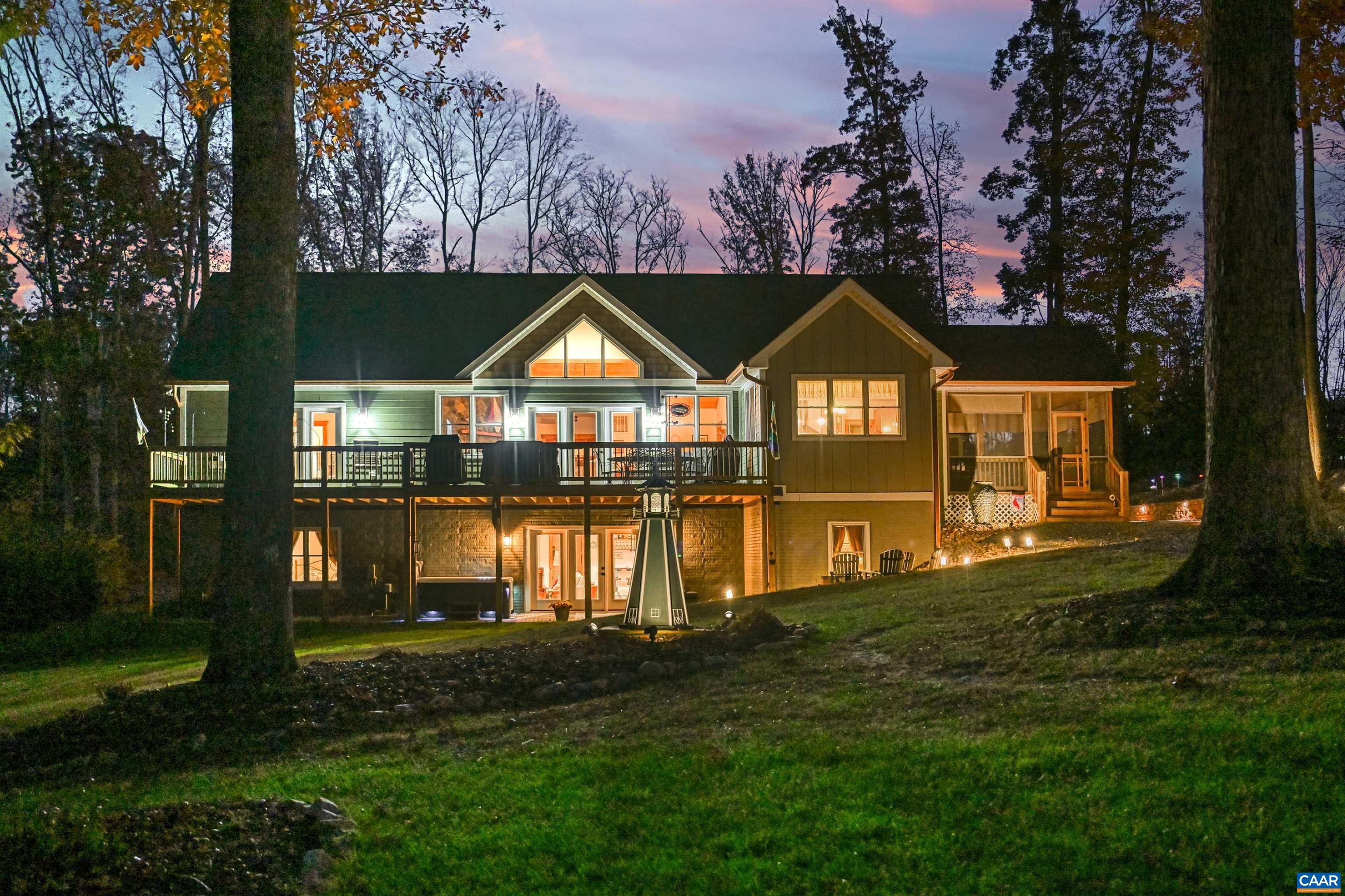 15 WOLFTRAP CT