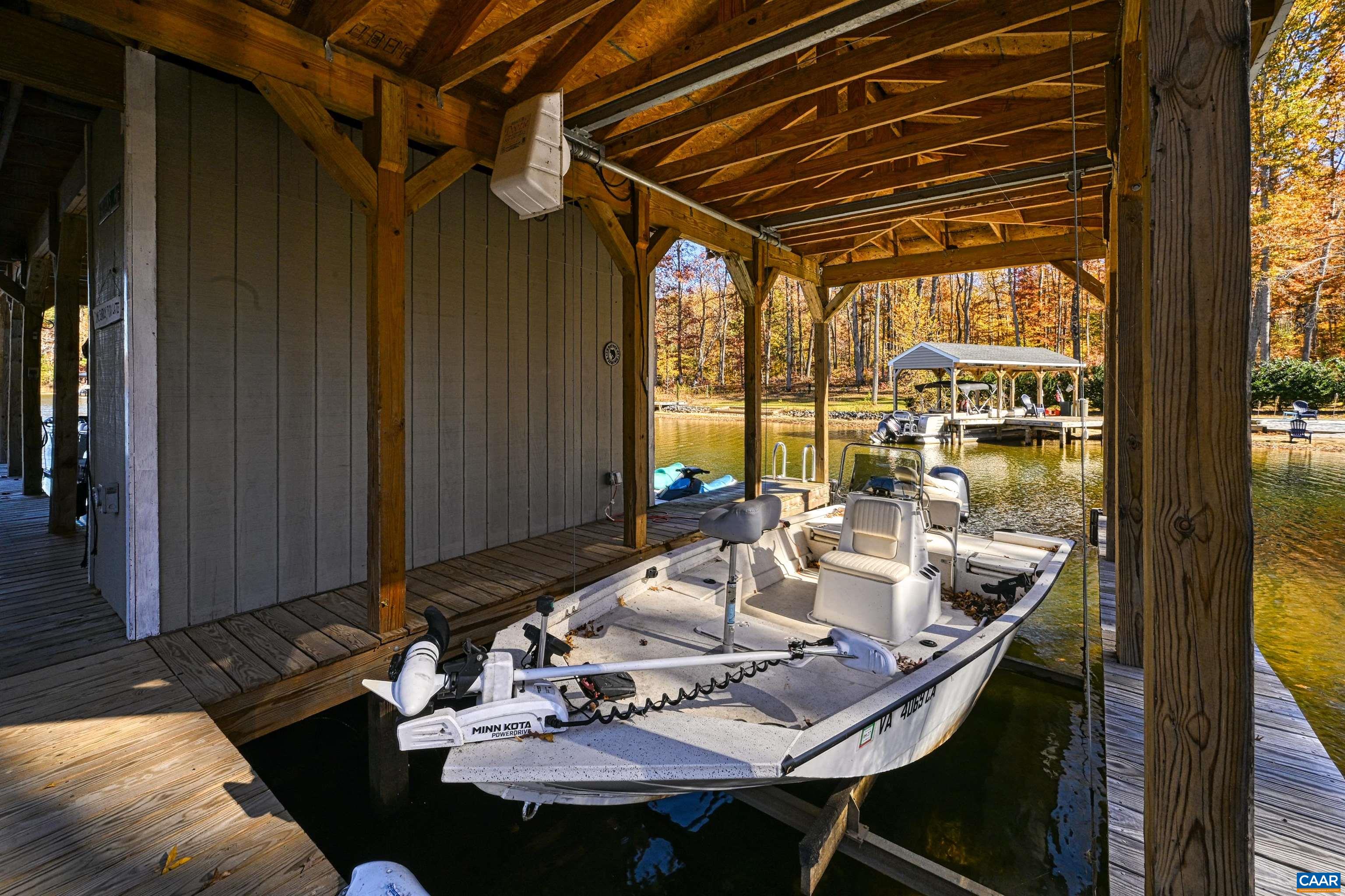 15 WOLFTRAP CT