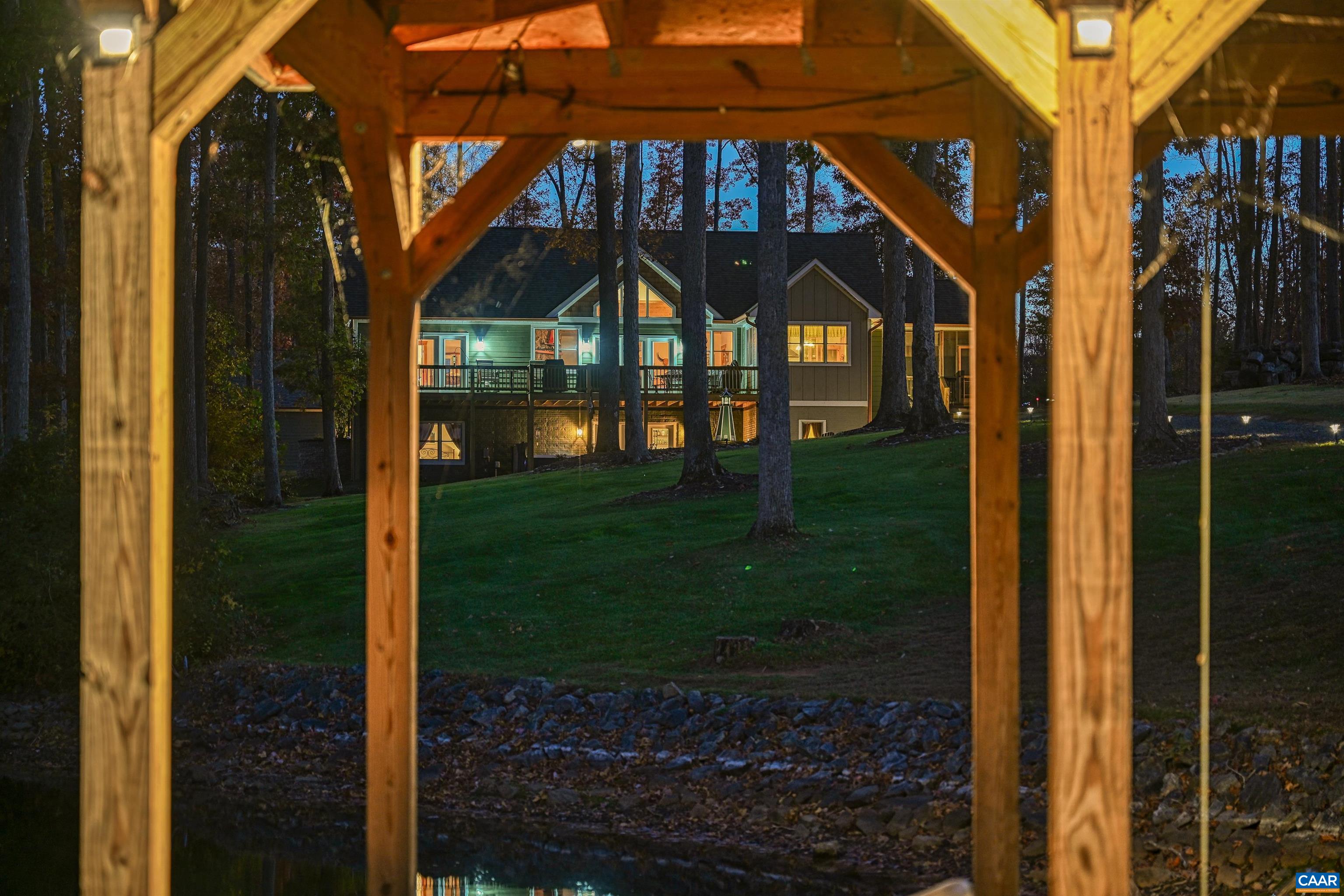 15 WOLFTRAP CT