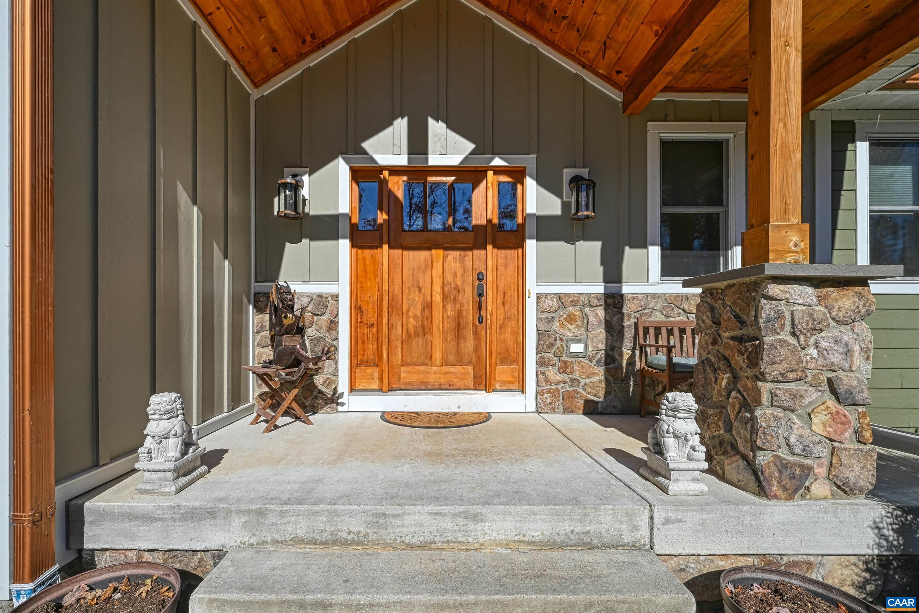 15 WOLFTRAP CT