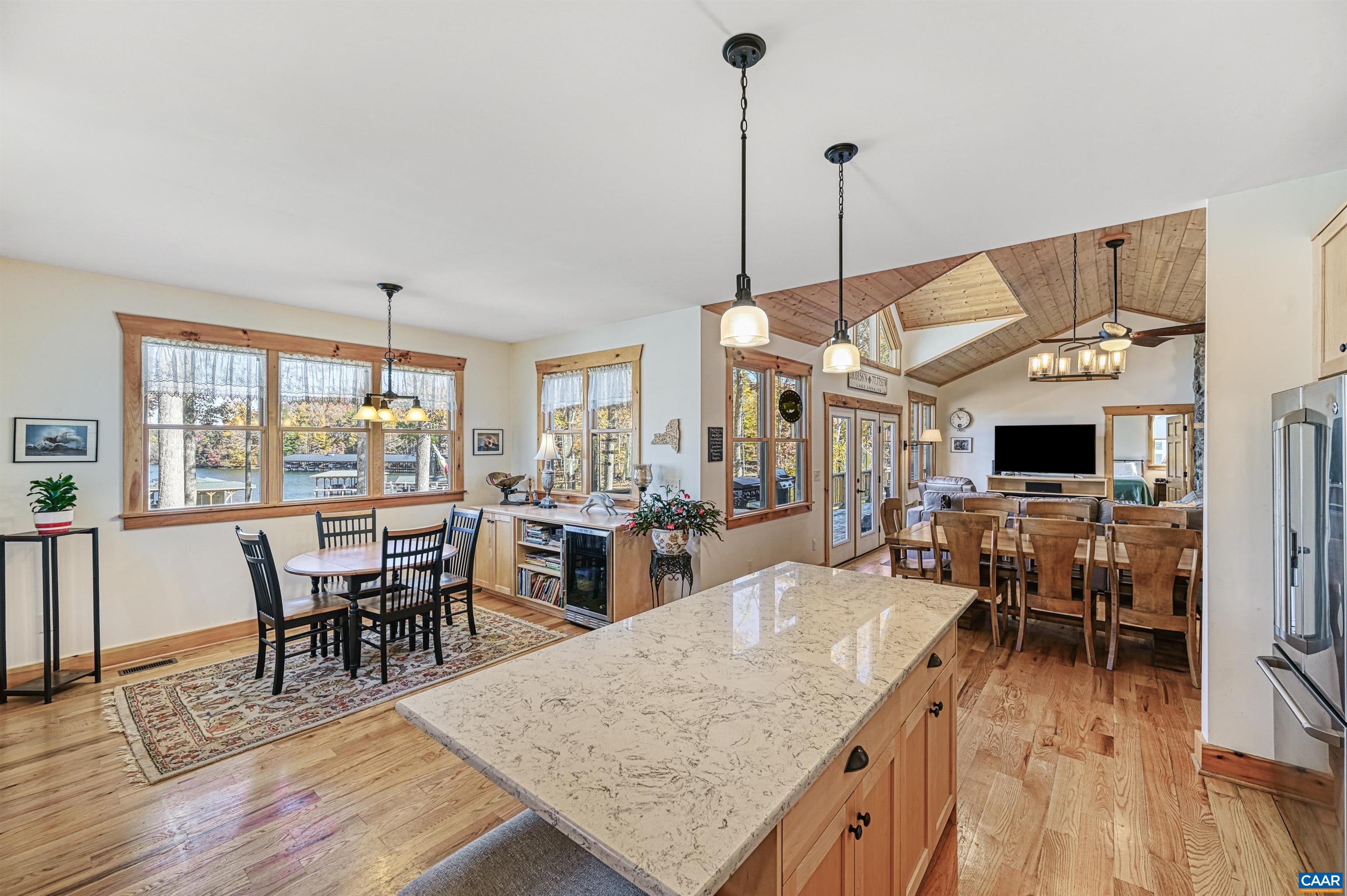 15 WOLFTRAP CT