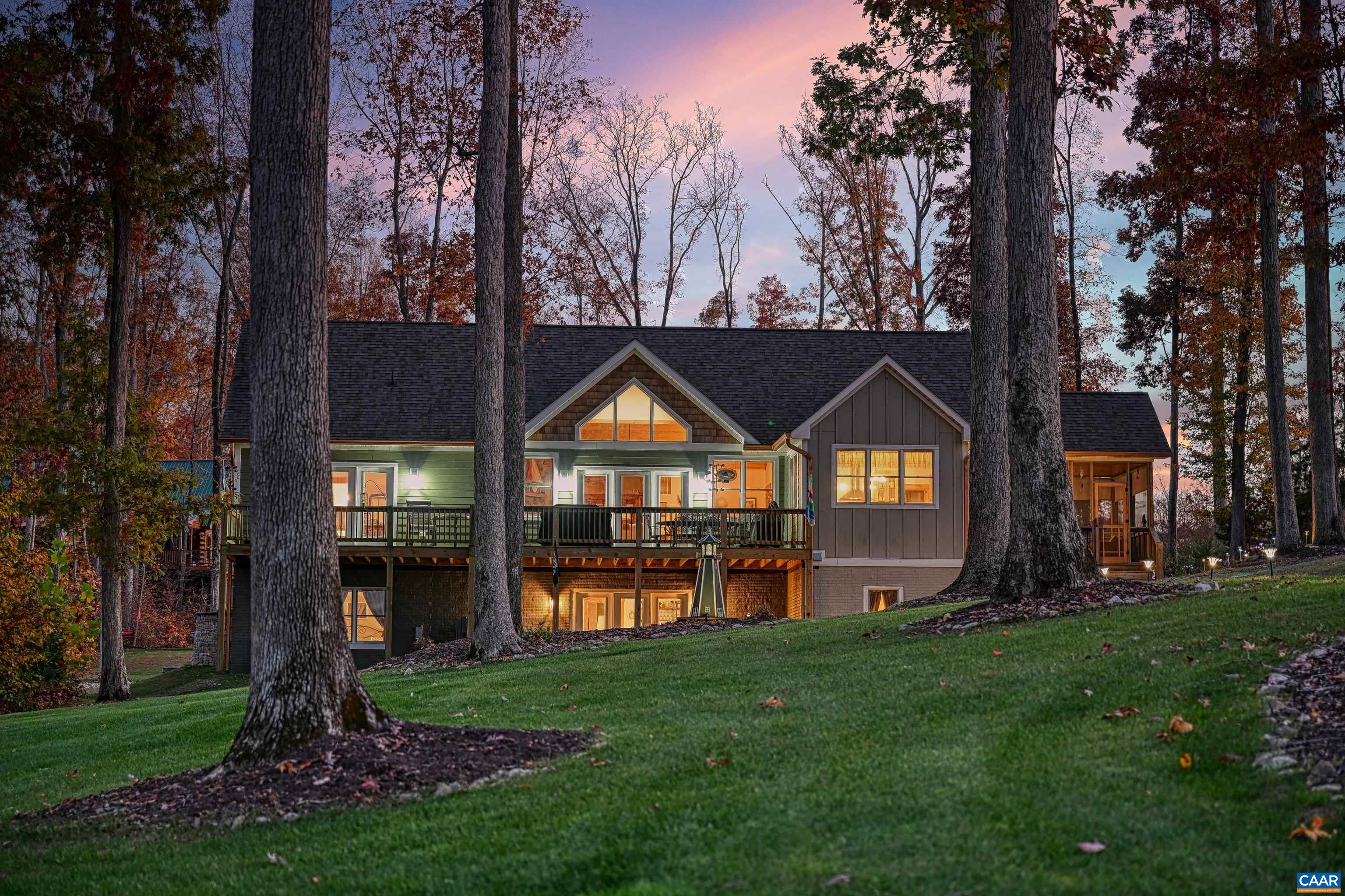 15 WOLFTRAP CT