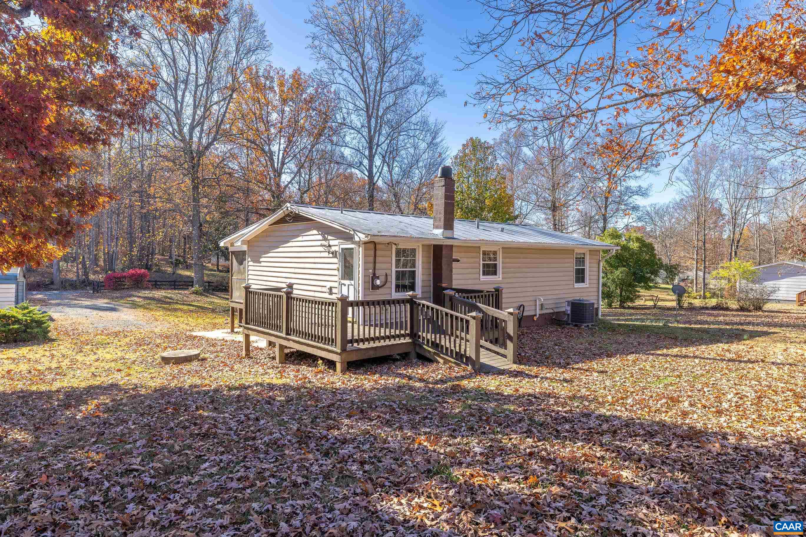 3590 GREEN CREEK RD