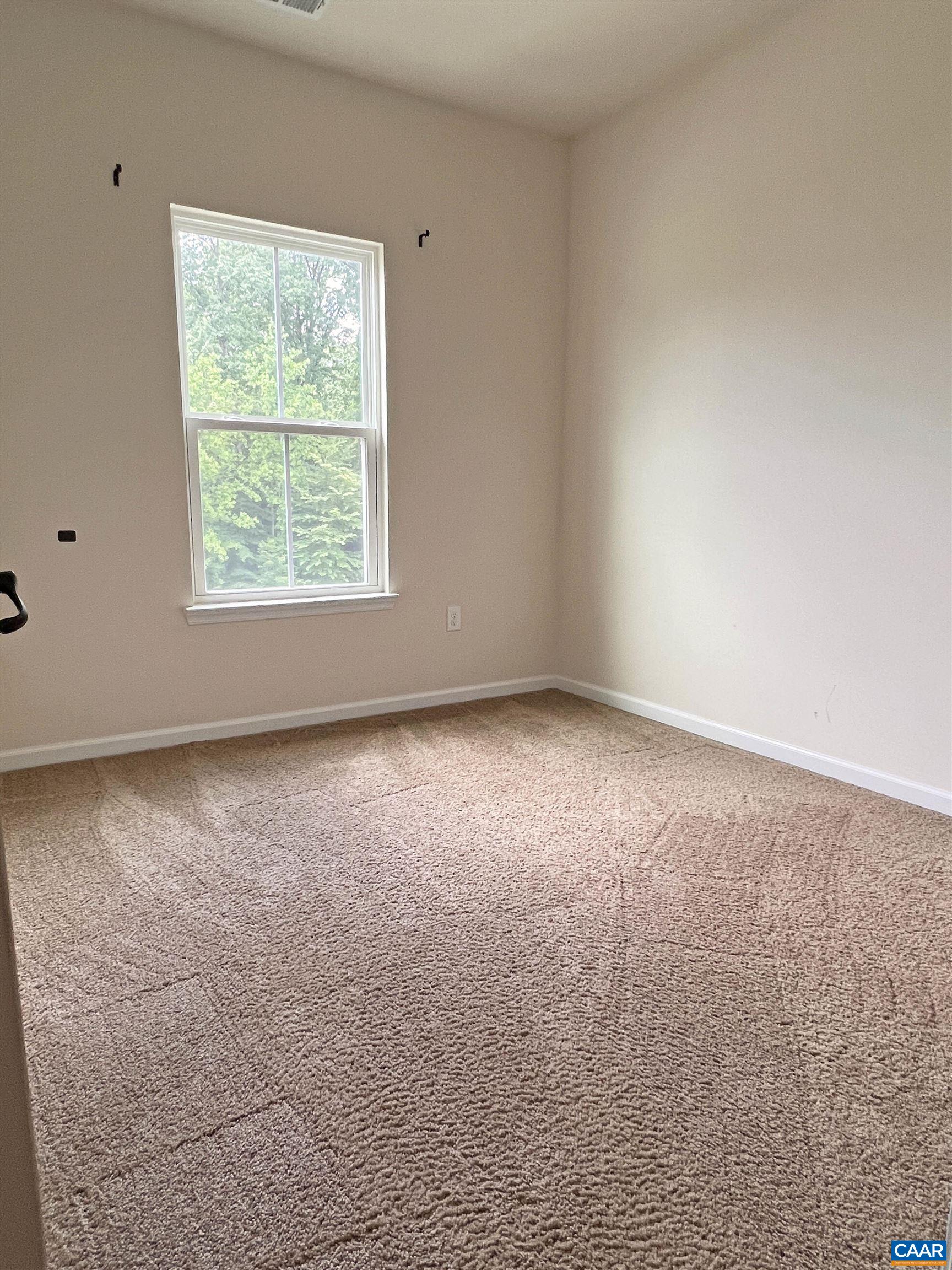 2056 BETHPAGE CT
