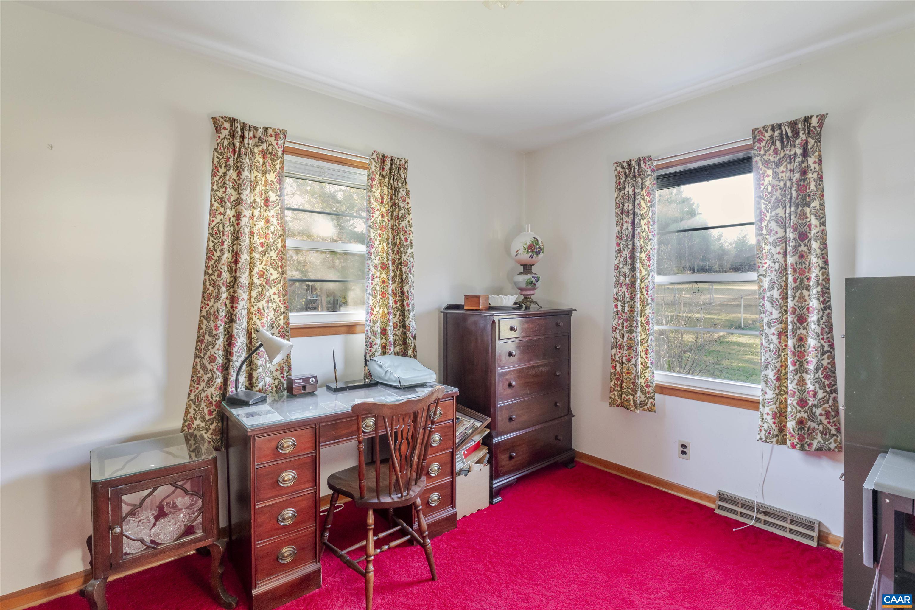 1007 SAINT CLAIR AVE