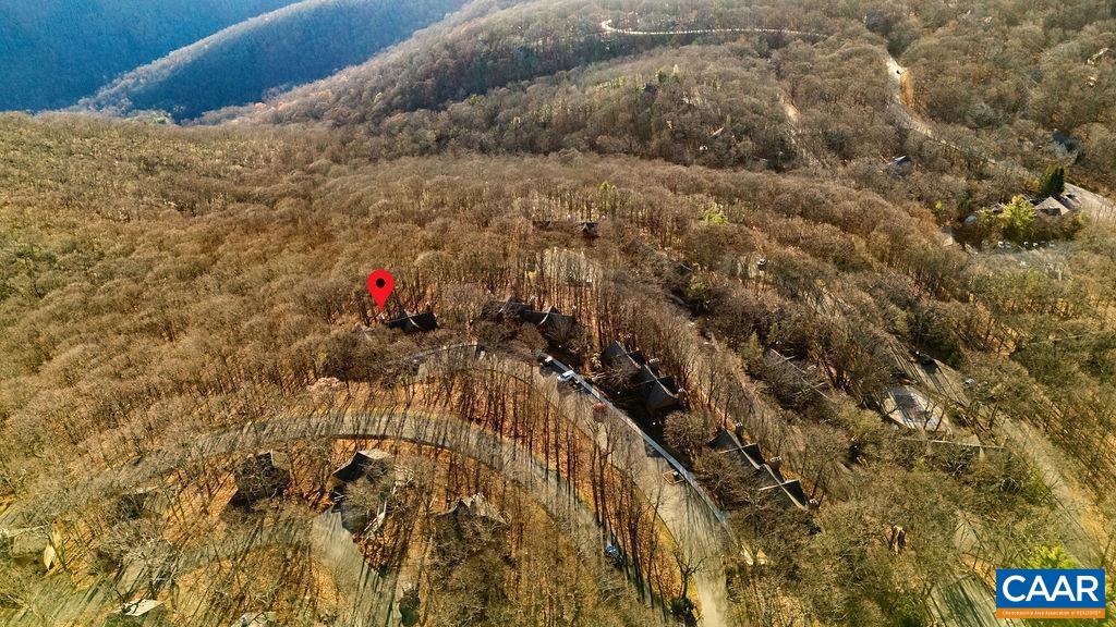 800 LAURELWOOD CONDOS