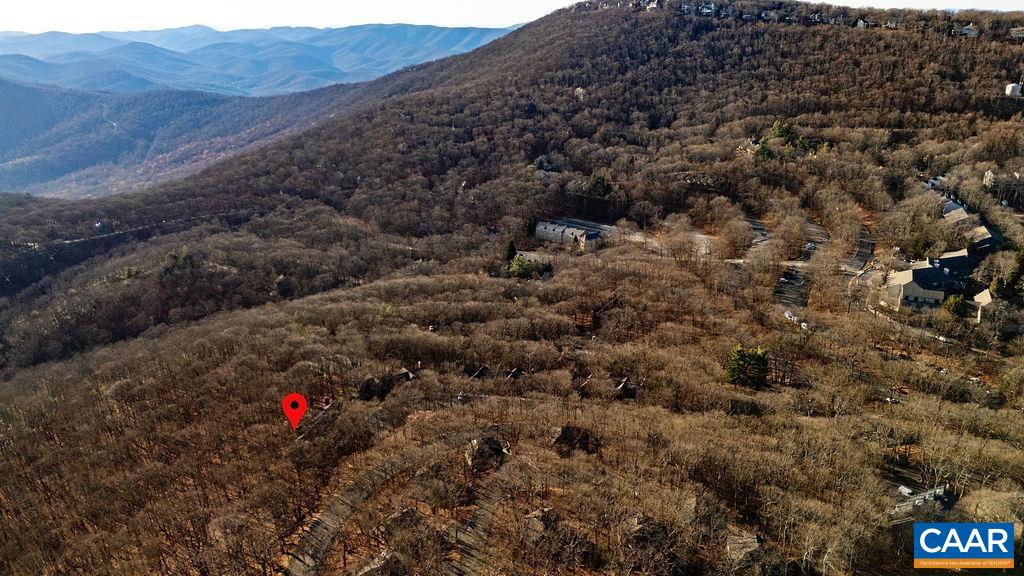 800 LAURELWOOD CONDOS