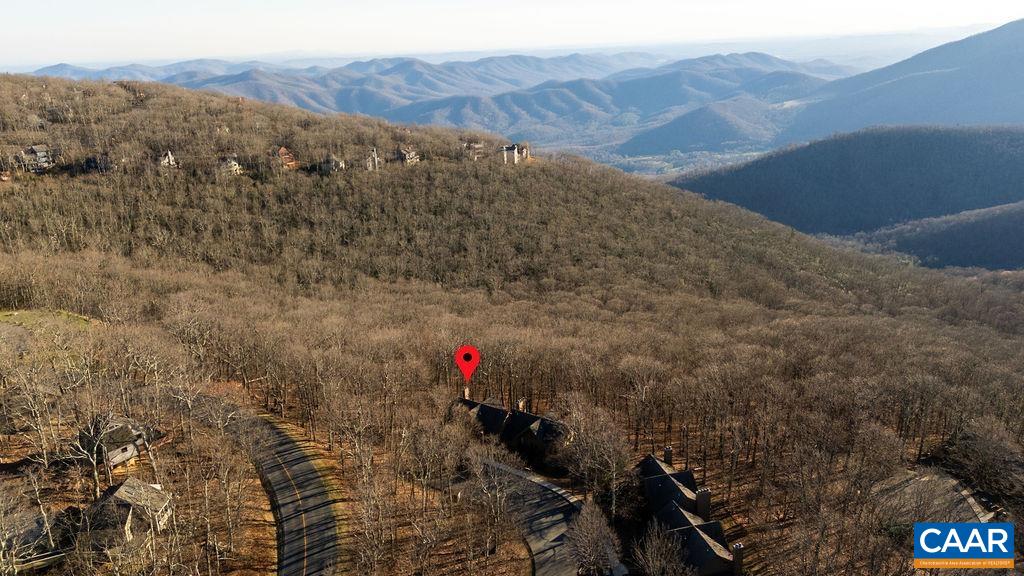 800 LAURELWOOD CONDOS