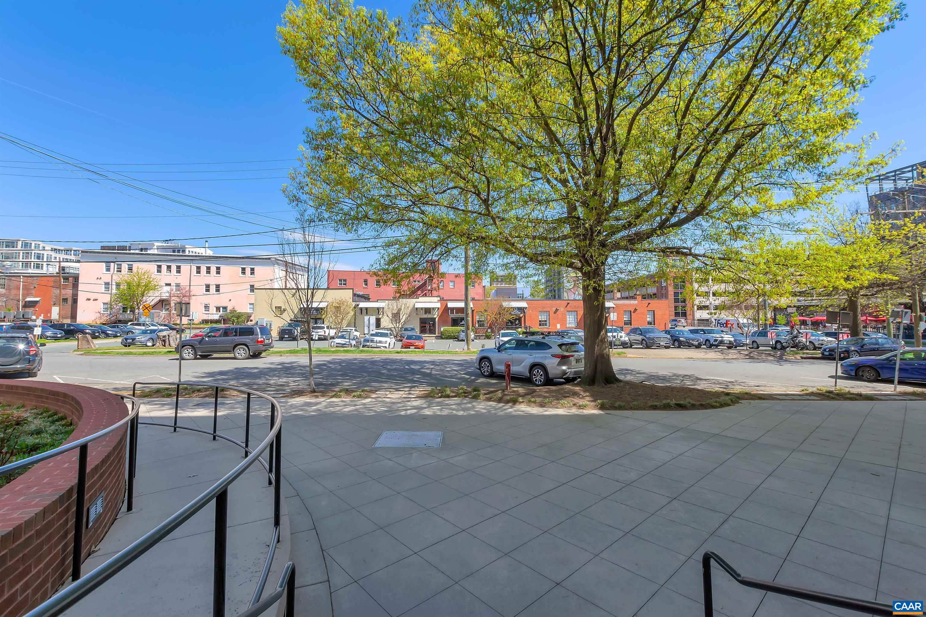 200 GARRETT ST Unit: 612