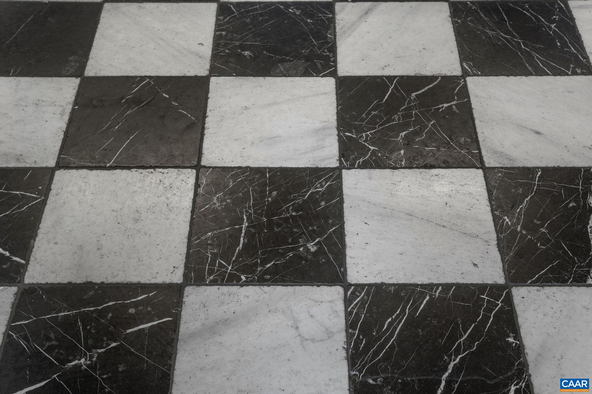 200 GARRETT ST Unit: 612