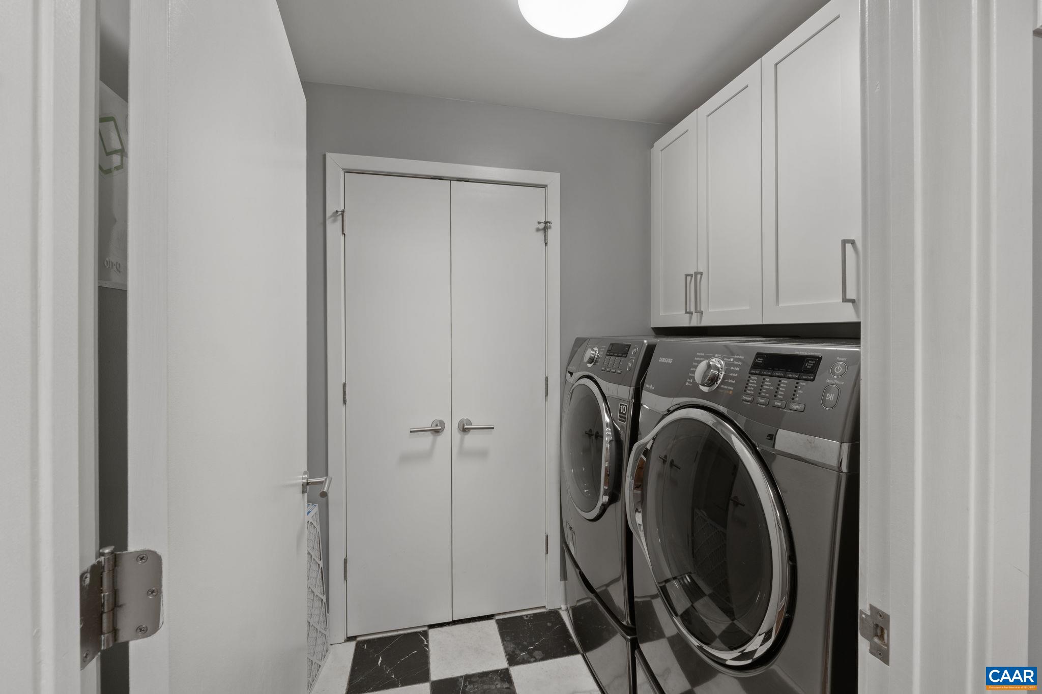 200 GARRETT ST Unit: 612