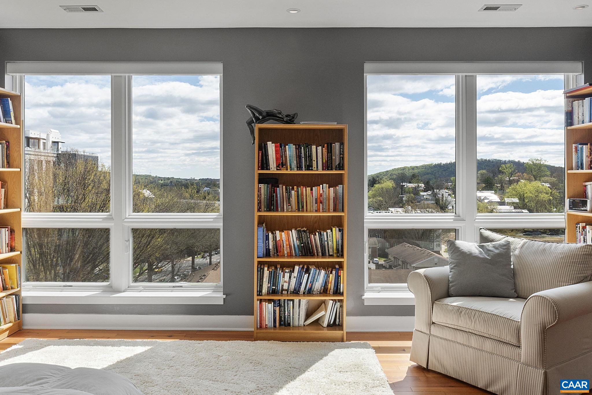 200 GARRETT ST Unit: 612