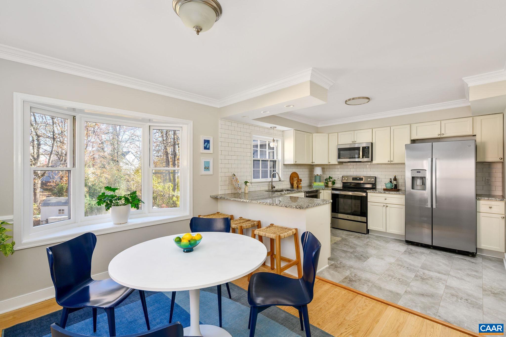 521 WOODMONT DR