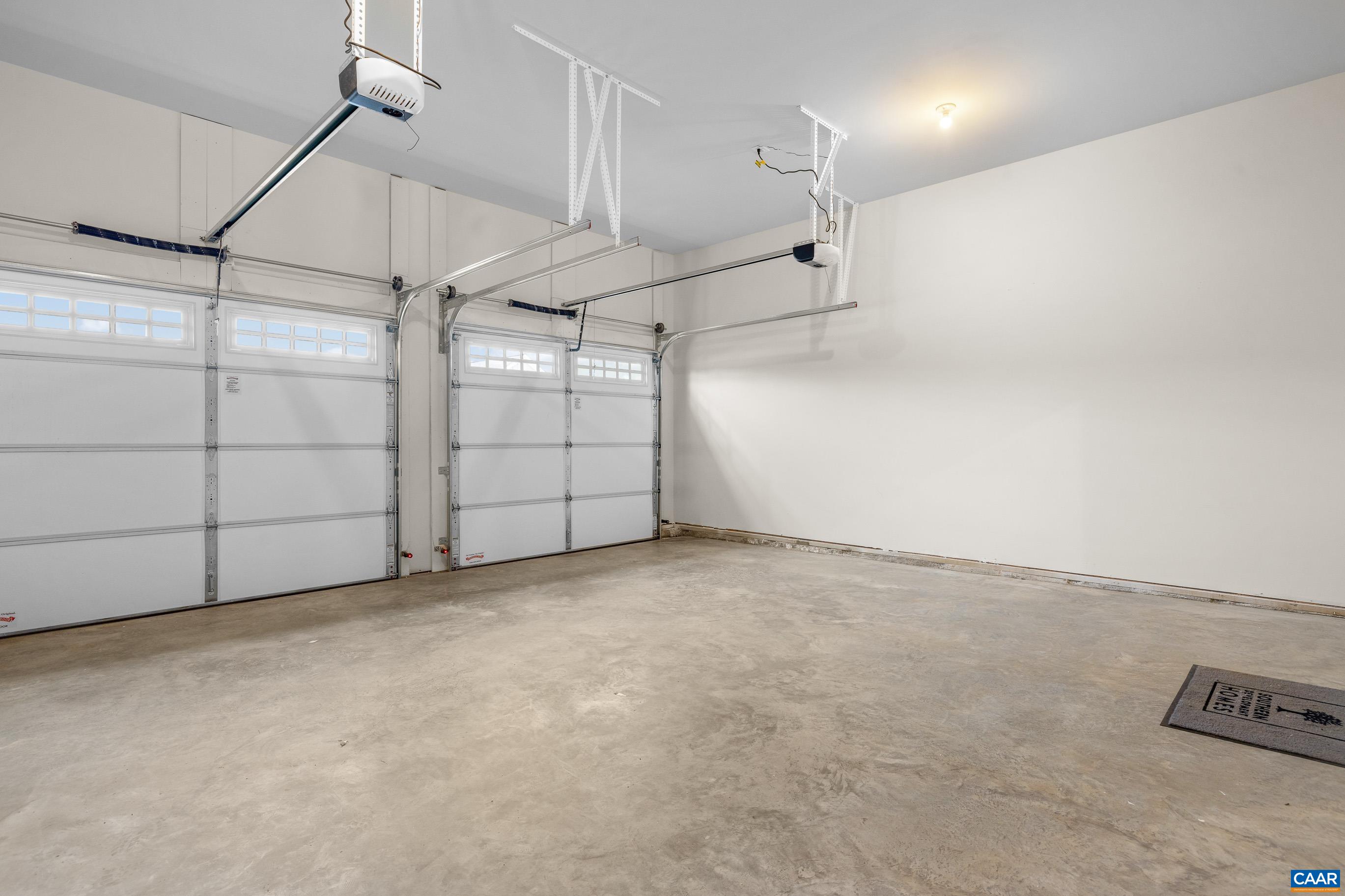 2E CORSHAM ST