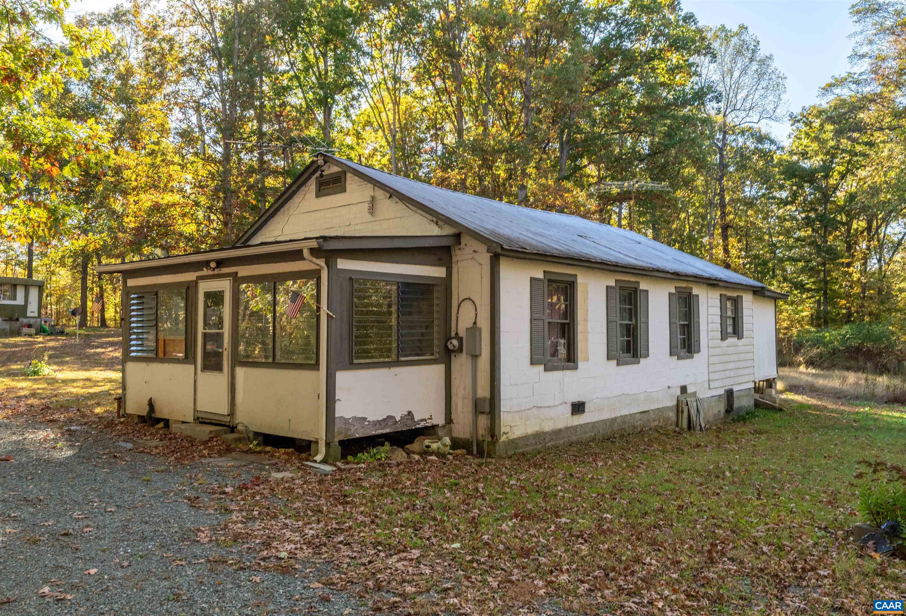 3490 HADENSVILLE FIFE RD